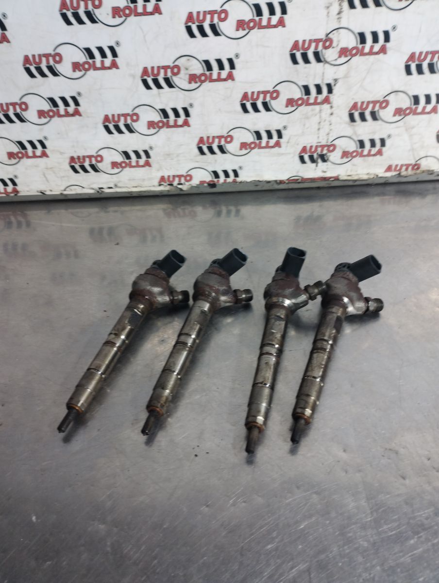 Injectoare set Skoda Rapid 1.6 tdi, an 2017 , CXM