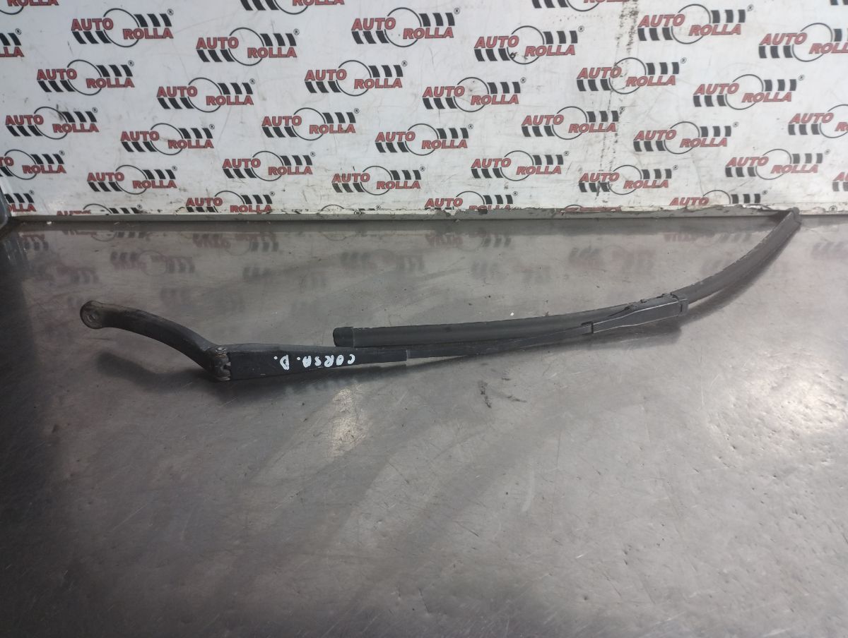 Brat stergator stanga Opel Corsa D 1.3D an 2008