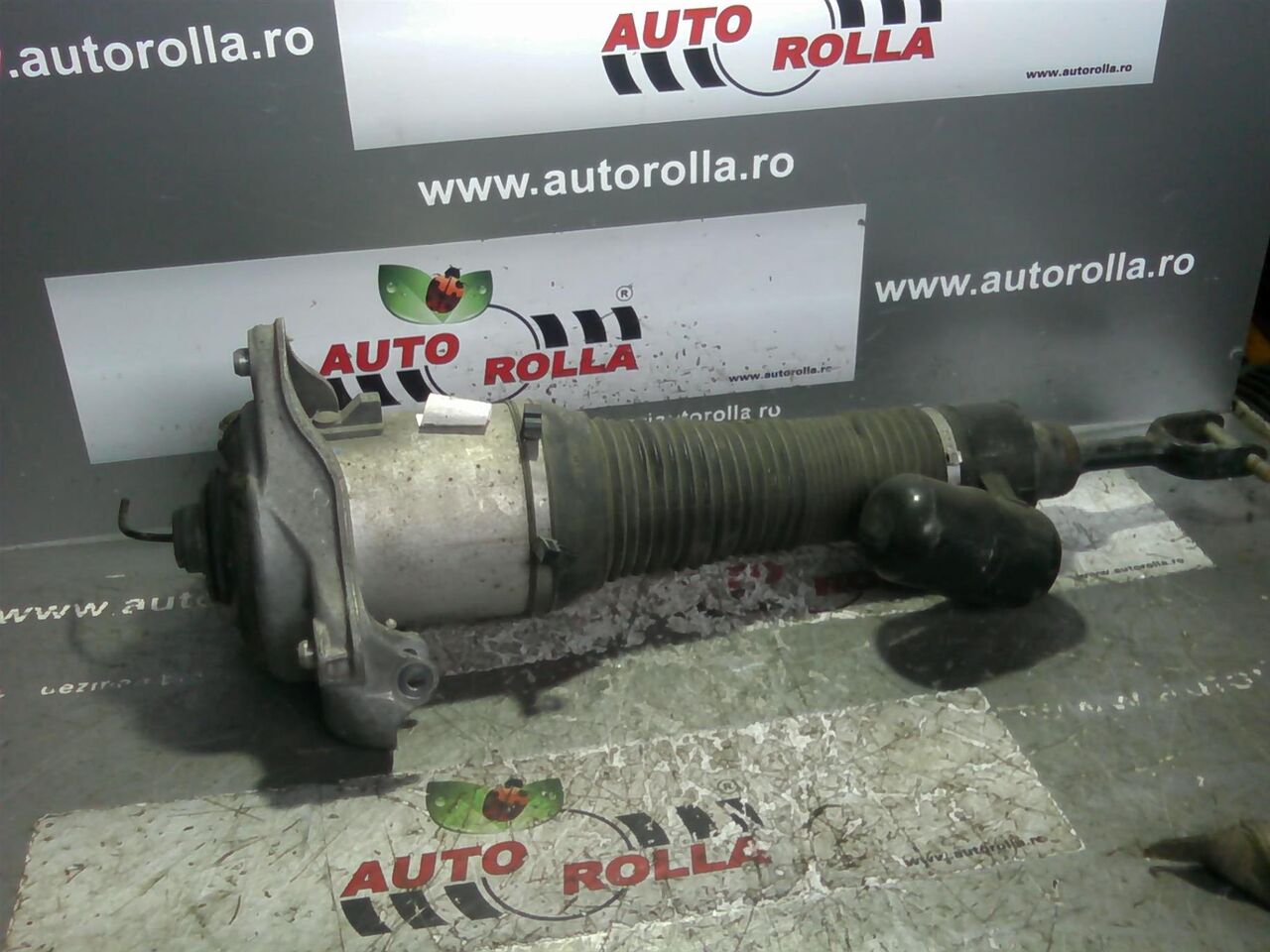 amortizor perna dreaptafata Audi Q7, an 2008