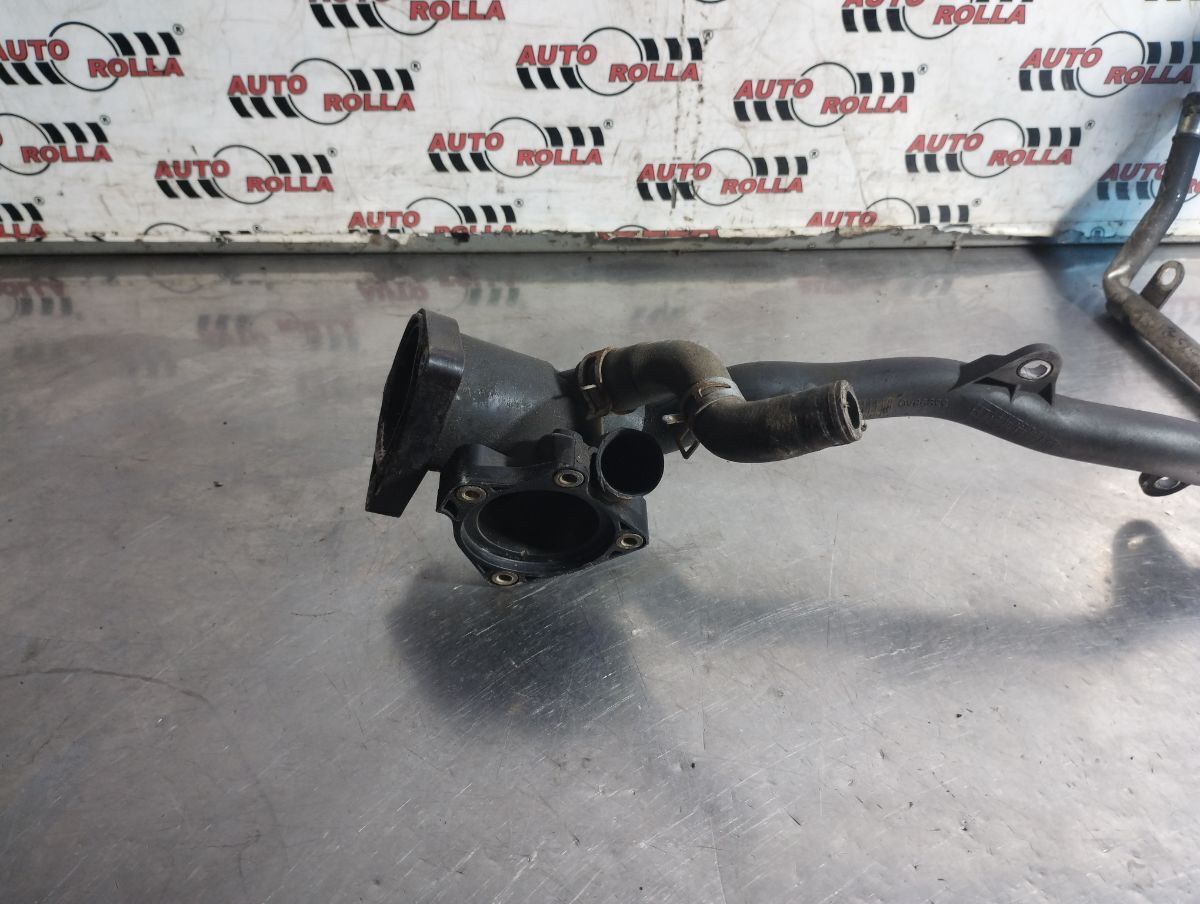 Carcasa thermostat Toyota Avensis 2.2D an 2008