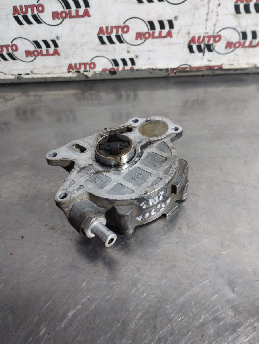 Pompa vacuum Audi Q5 2.0d an 2013
