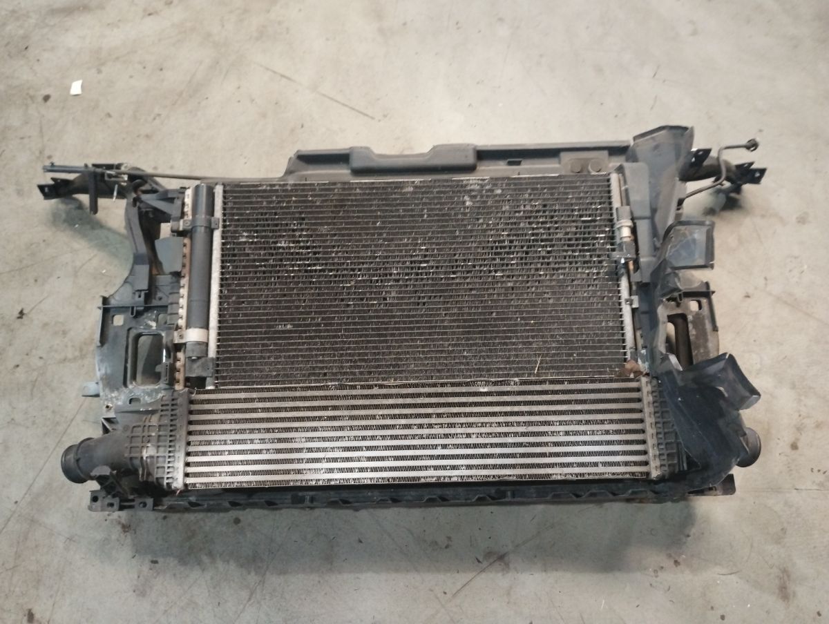 Radiator apa Audi Q5 2.0d an 2013 