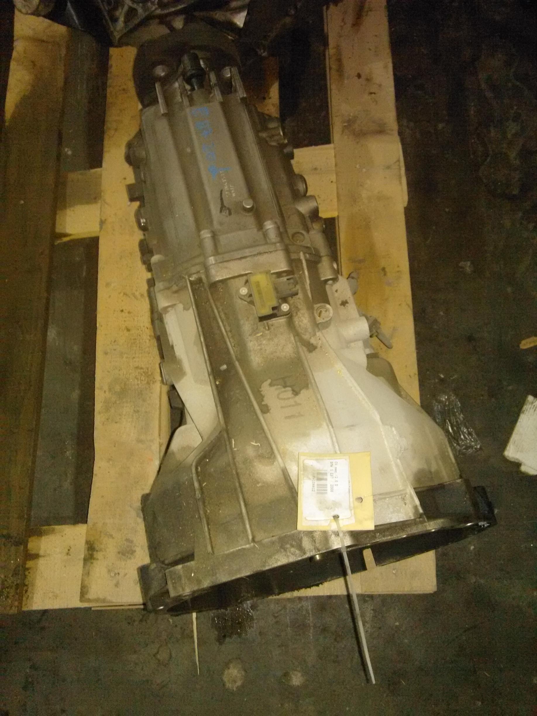 cutie viteze mecanica BMW E87,2.0D an 2008