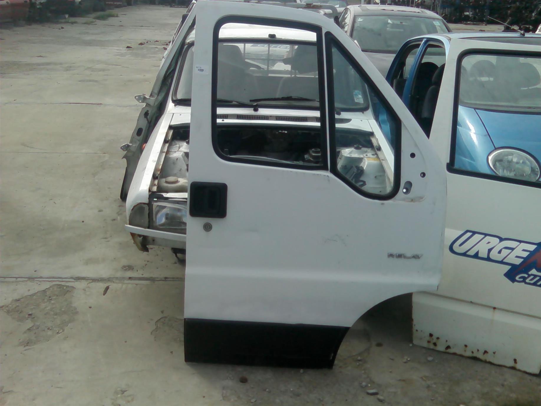 usa dreapta fata Peugeot Boxer, an 2005