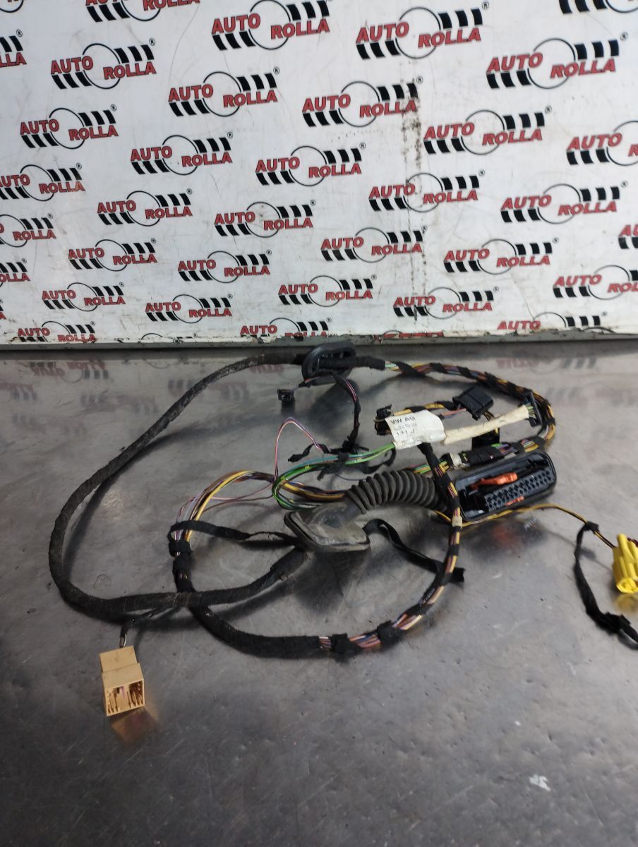 Instalatie usa dreapta fata Volkswagen Polo an 2012 