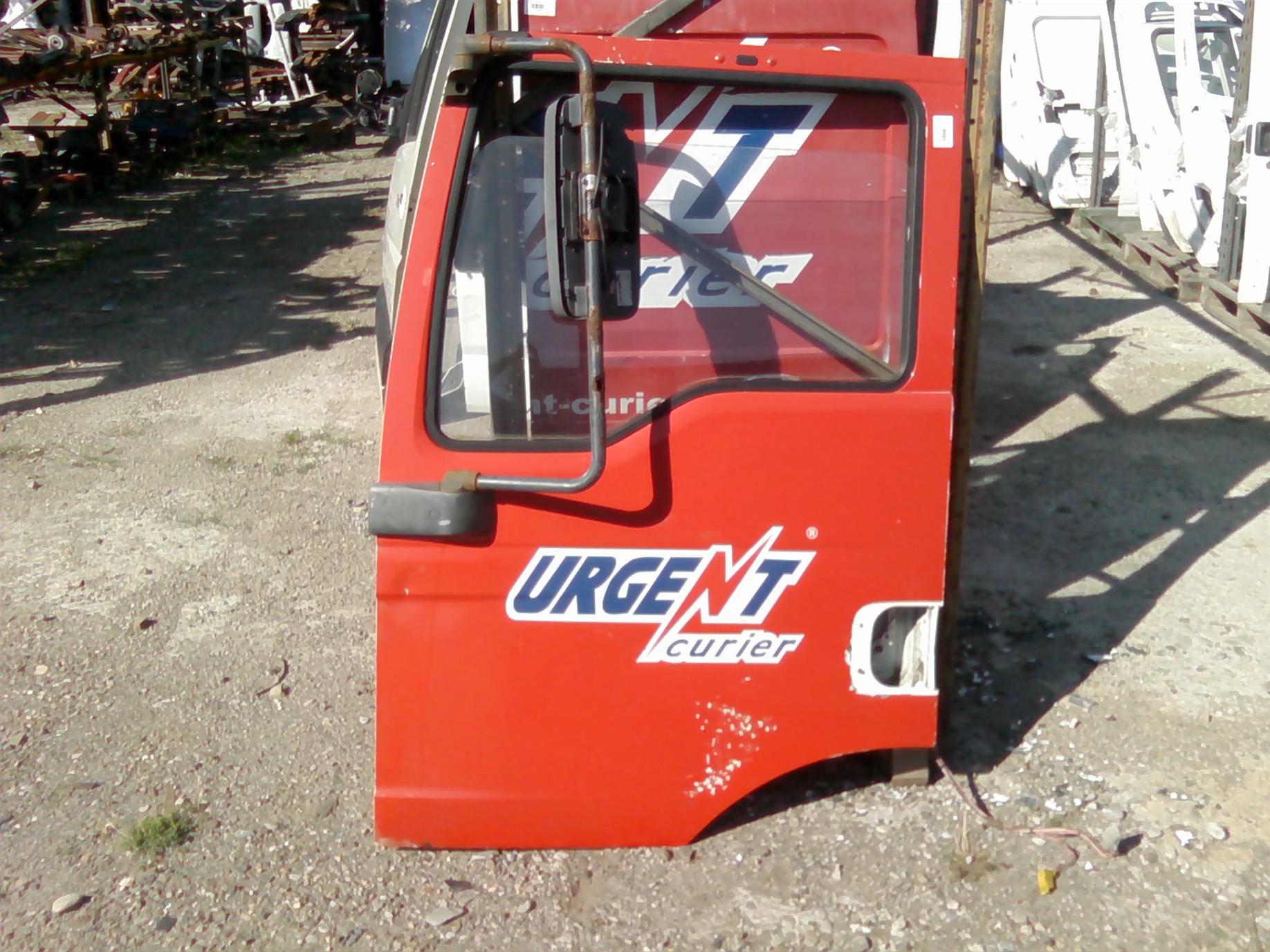 usa stanga fata completa MAN TGL