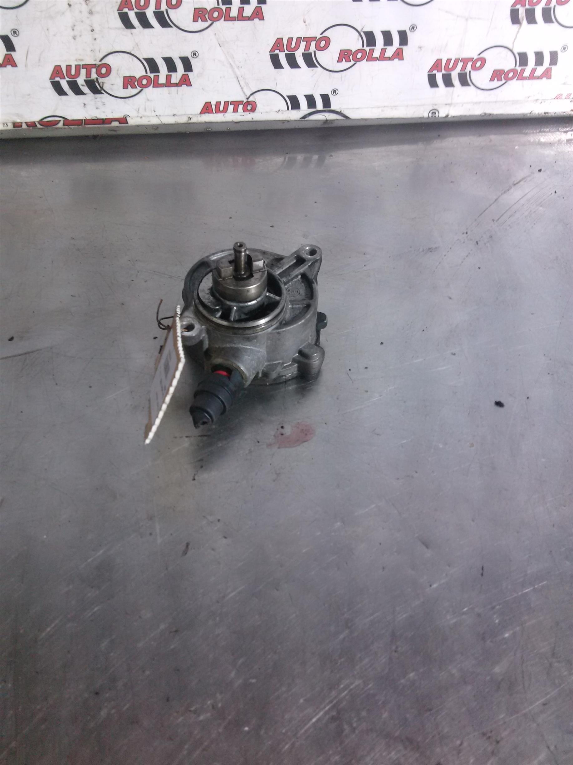 Pompa vacuum Mercedes W203, 2.2d, an 2004