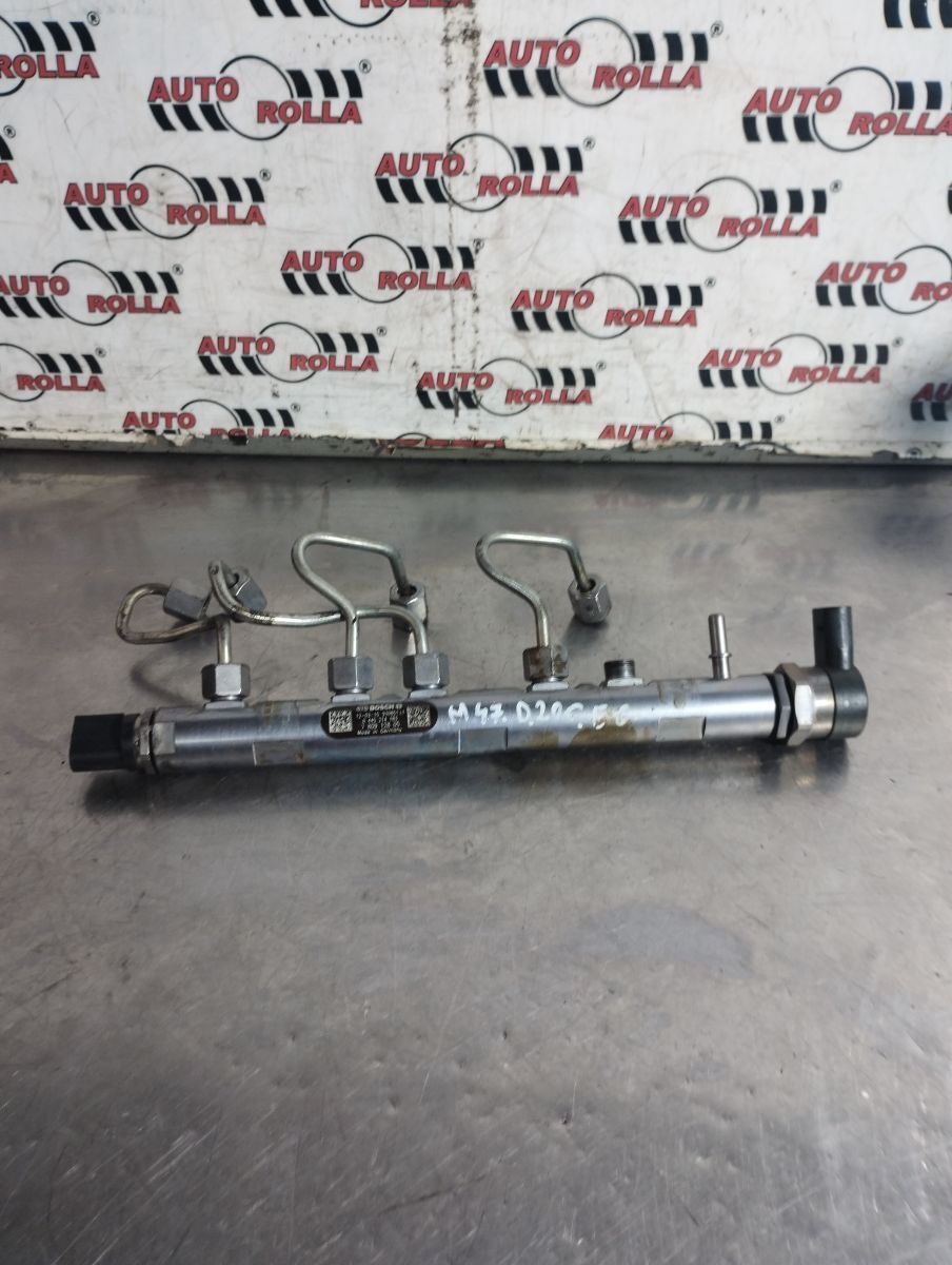 Rampa injectoare BmwF30 2.0d an 2014 