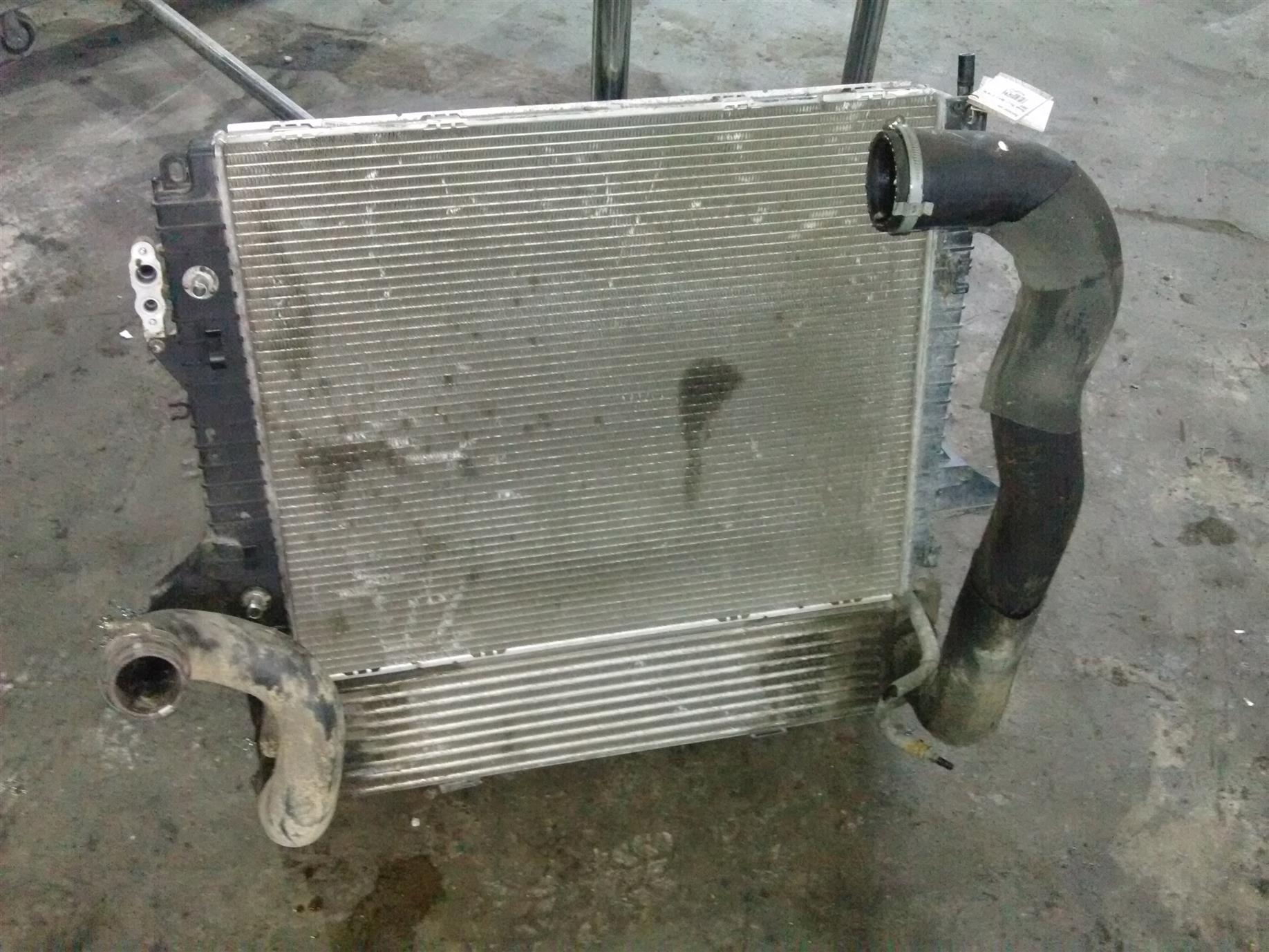 Radiator apa Range Rover Sport 2.7d an 2009