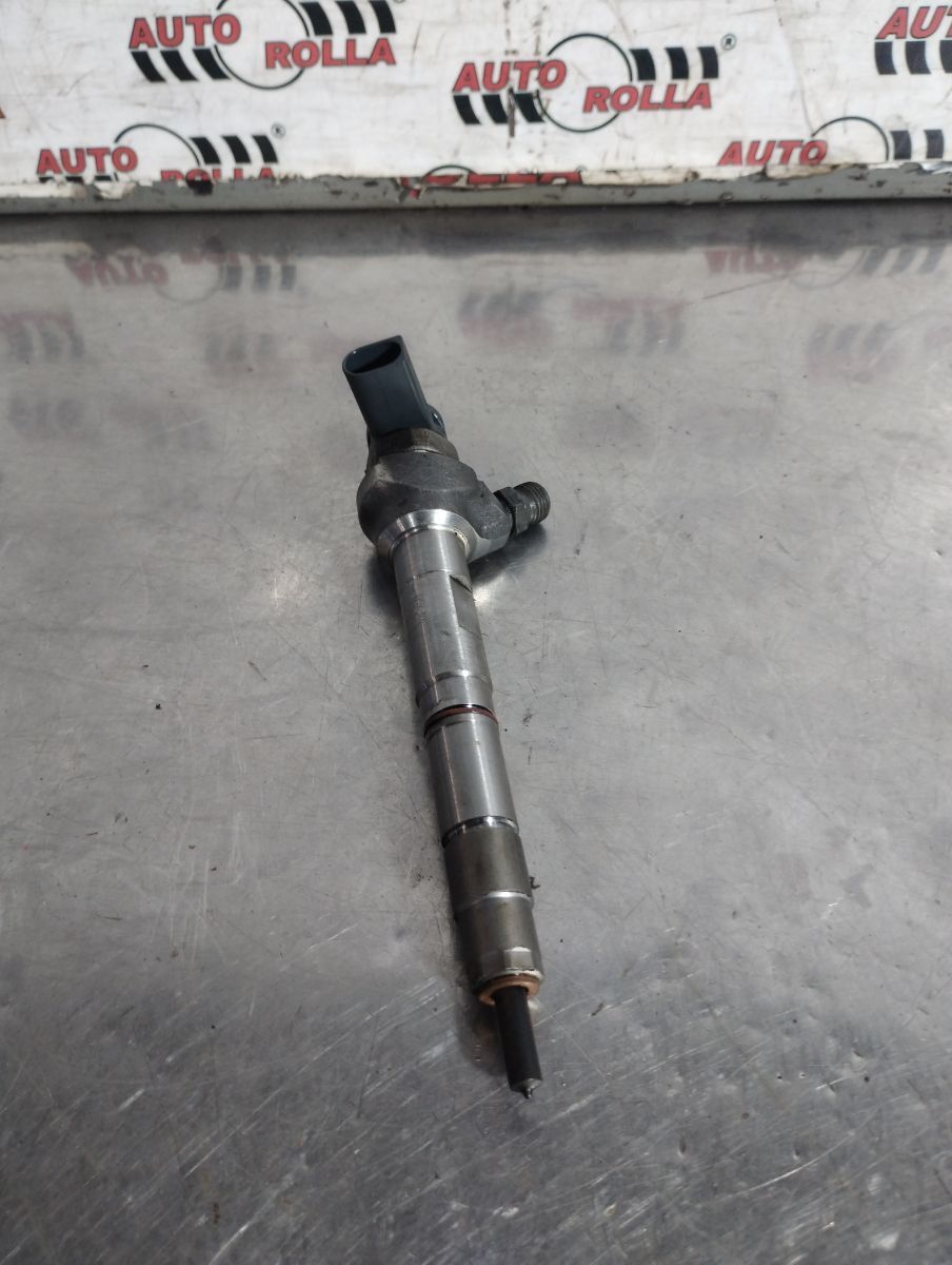 Injector Audi Q5 2.0d an 2011
