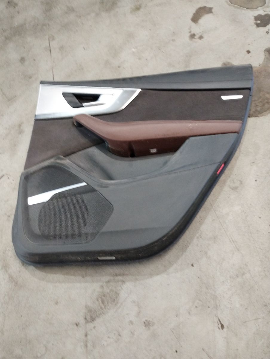  Tapiterie usa dreapta spate  Audi Q7 an 2016 