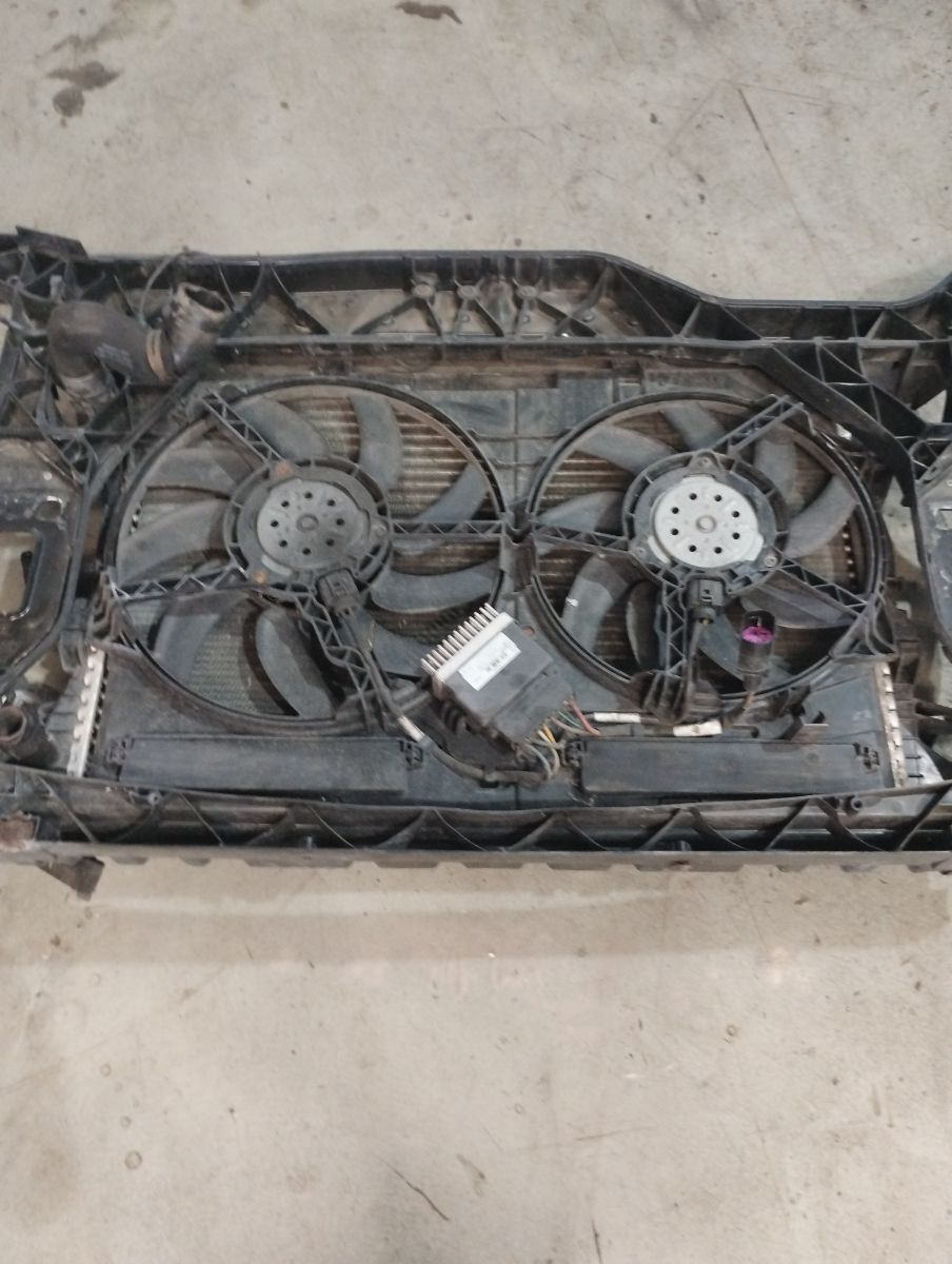 Electroventilatoare Audi Q5 2.0d an 2013