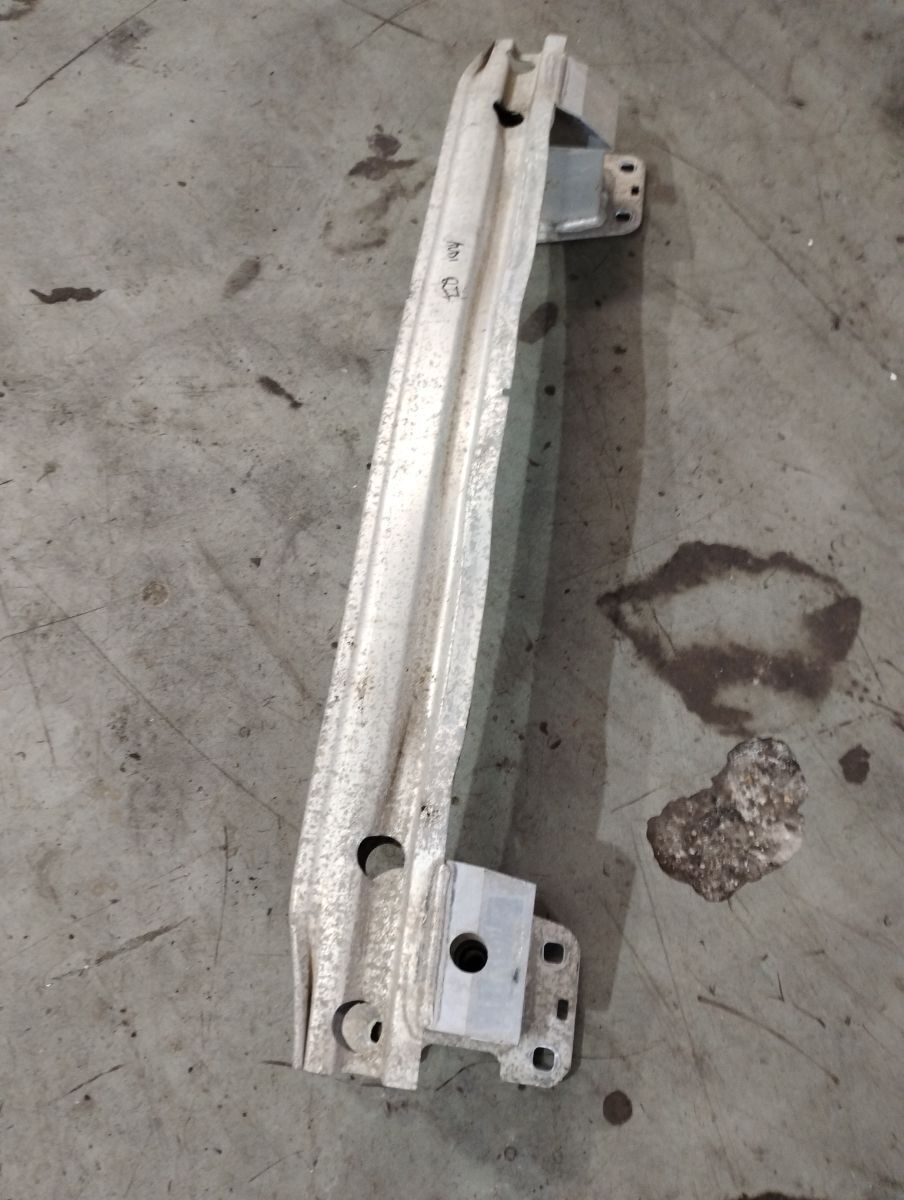 Intaritura bara spate  Audi Q7 an 2016 