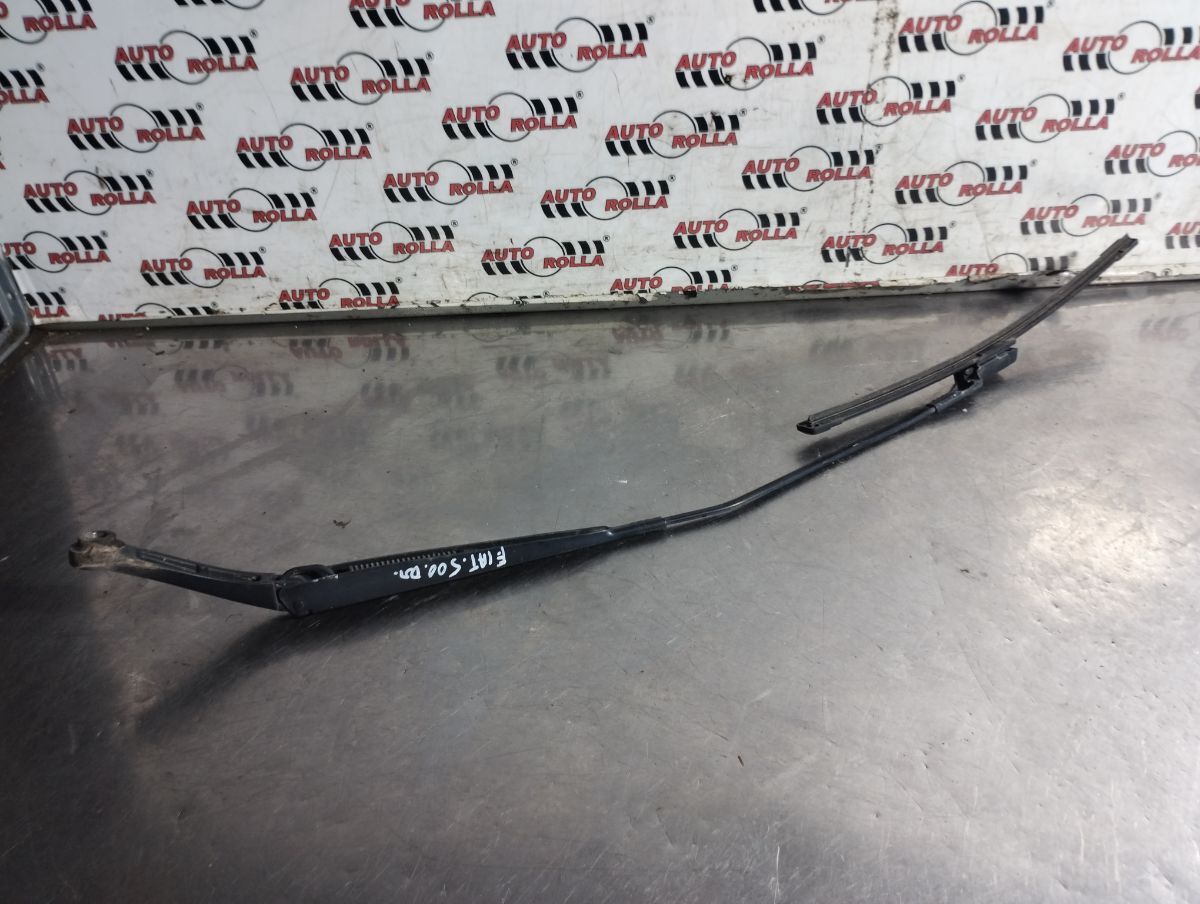 Brat stergator dreapta Fiat 500 an 2013 