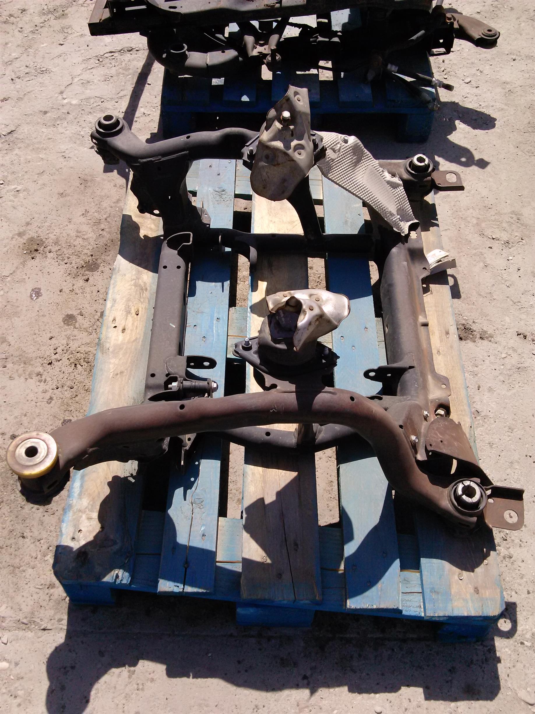 tanpon motor dreapta Mercedes ML W164, 320S, an 2007