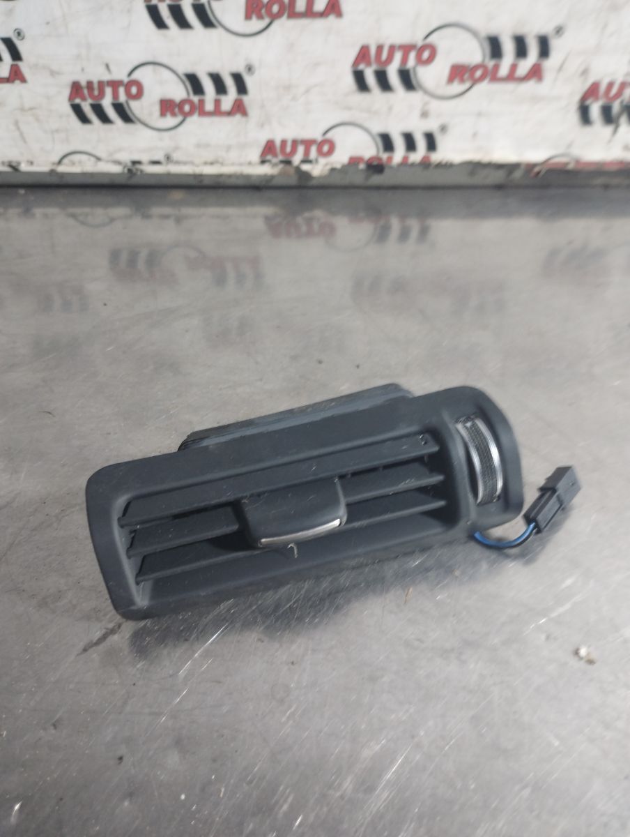 Grila ventilatie stanga spate Audi Q7 an 2016 