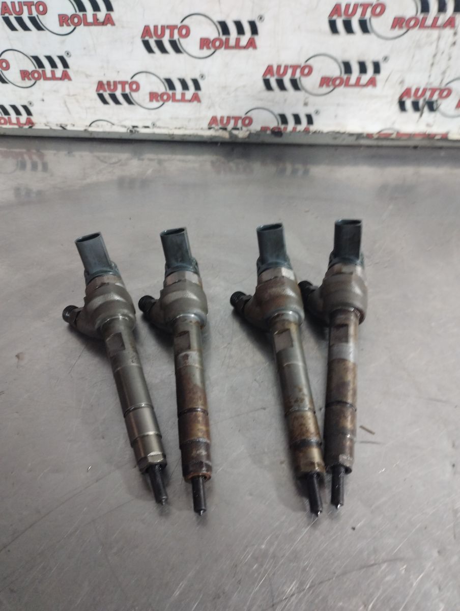 Injectoare set Bmw F10 2.0D an 2012 