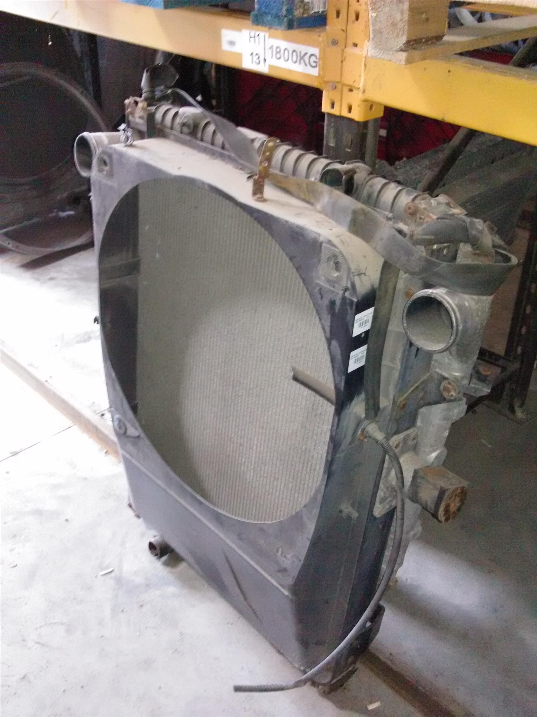 radiator apa si difuzor Renault Magnum 440cp