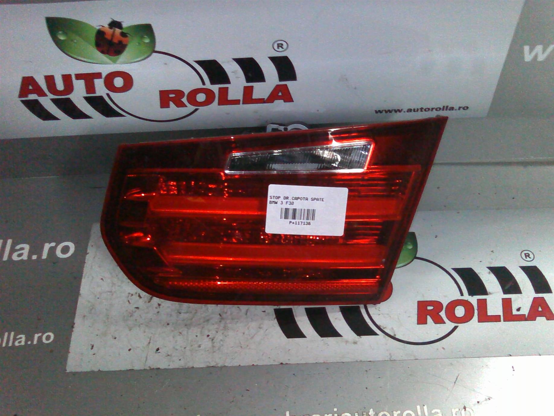stop dreapta capota spate BMW F30