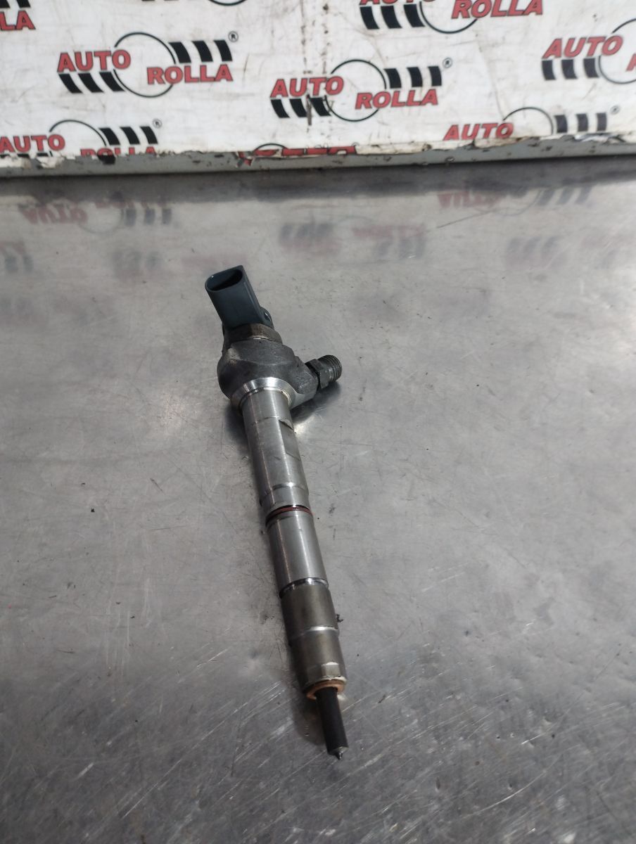 Injector Audi Q5 2.0d an 2011 