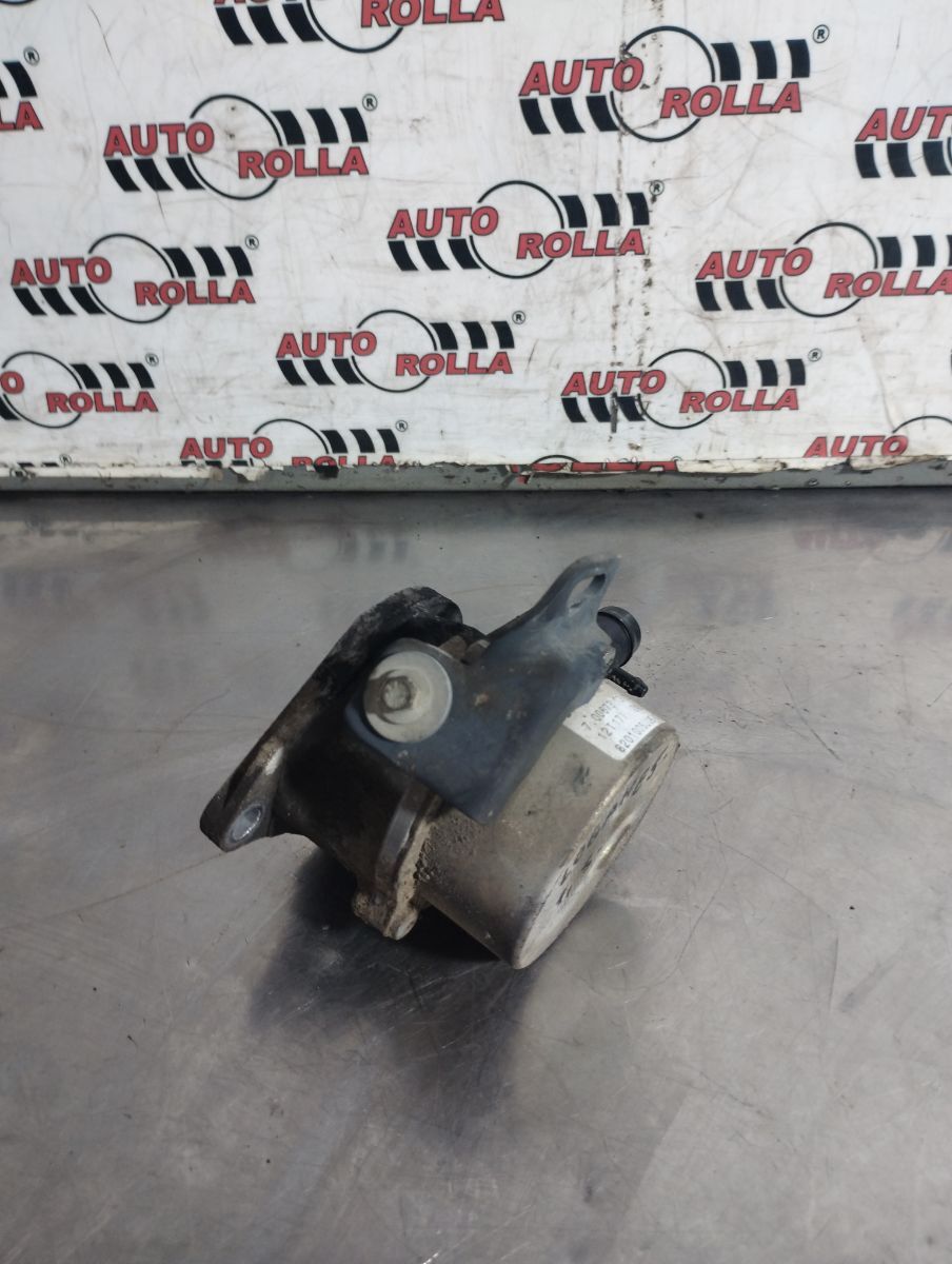 Pompa vacuum Dacia Logan 1.5dci euro5 