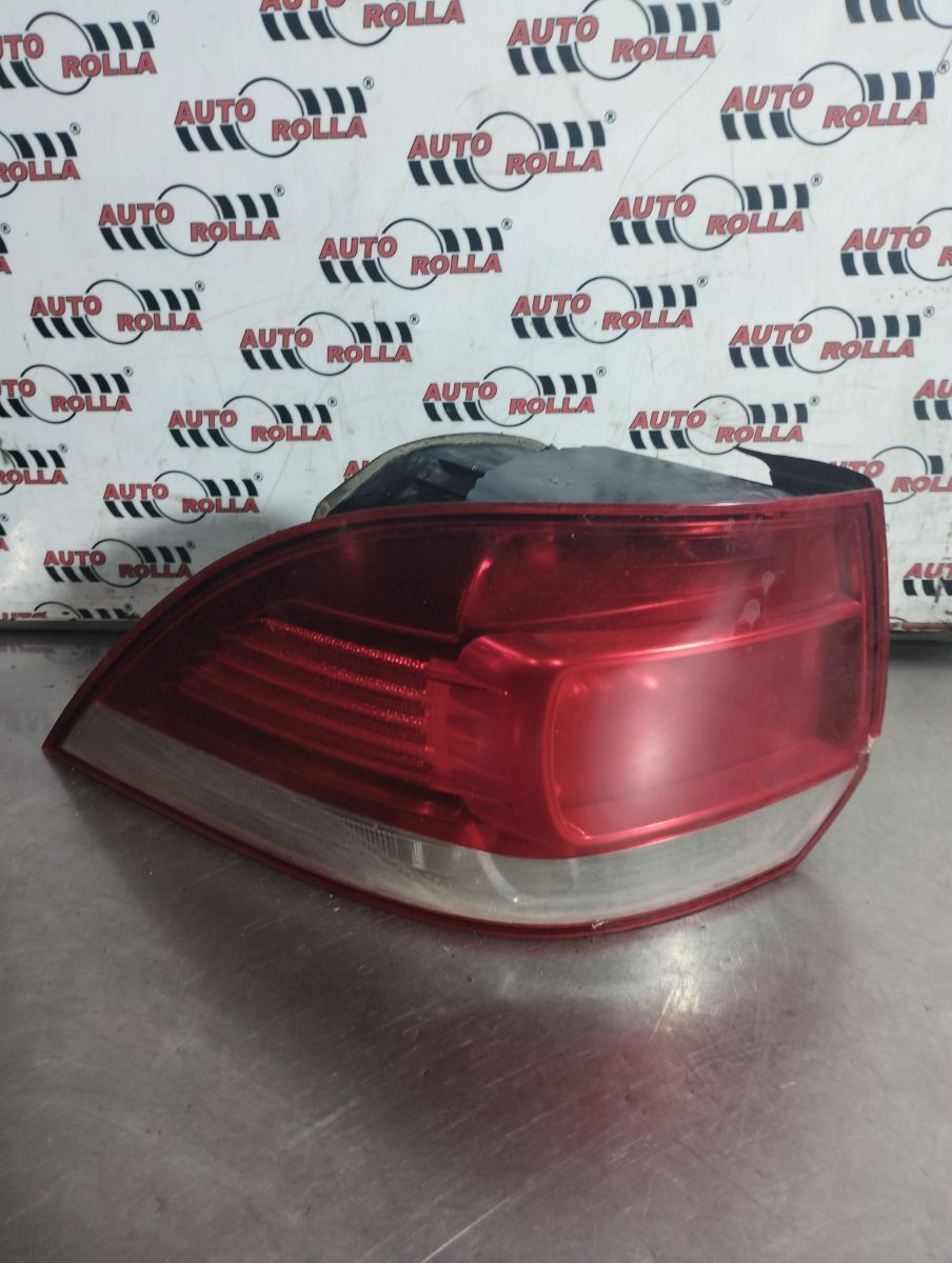 Stop stanga fisurat Volkswagen Golf 6 break an 2012