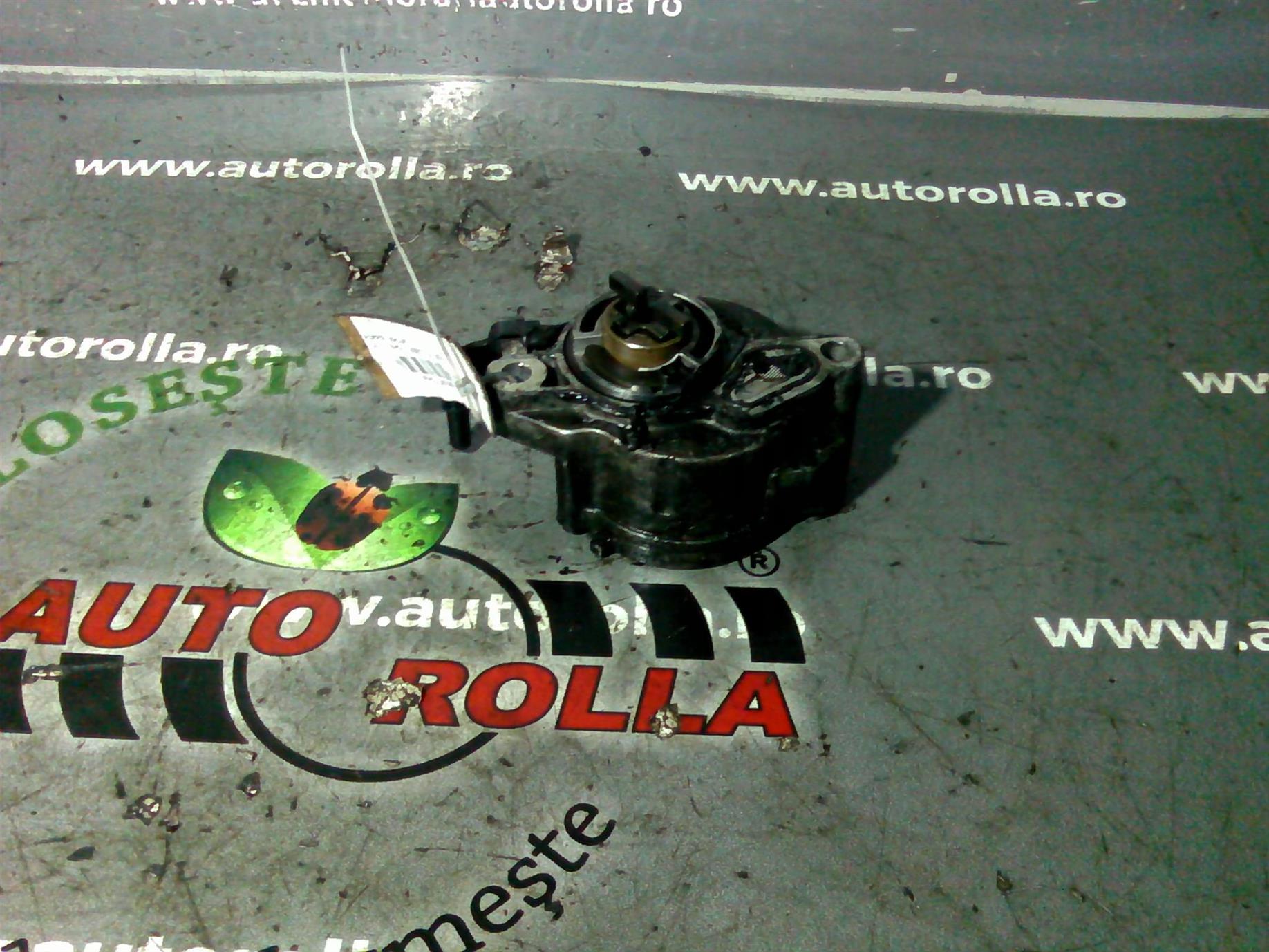 pompa vacuum Citroen C4, 1.6HDI, an 2007, 2usi