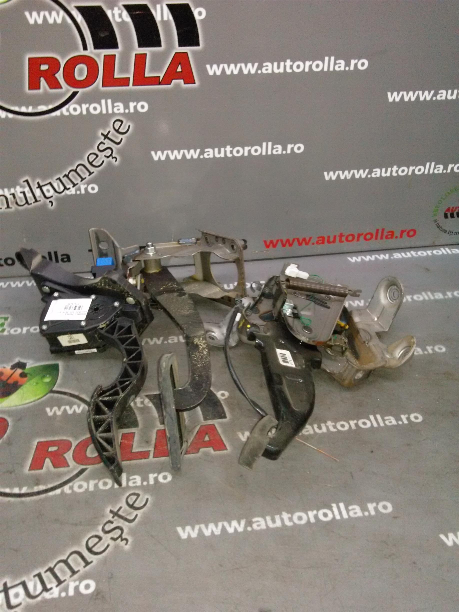 ansamblu pedale Hyundai Santa Fe 2.2CRDI, an 2010, automata