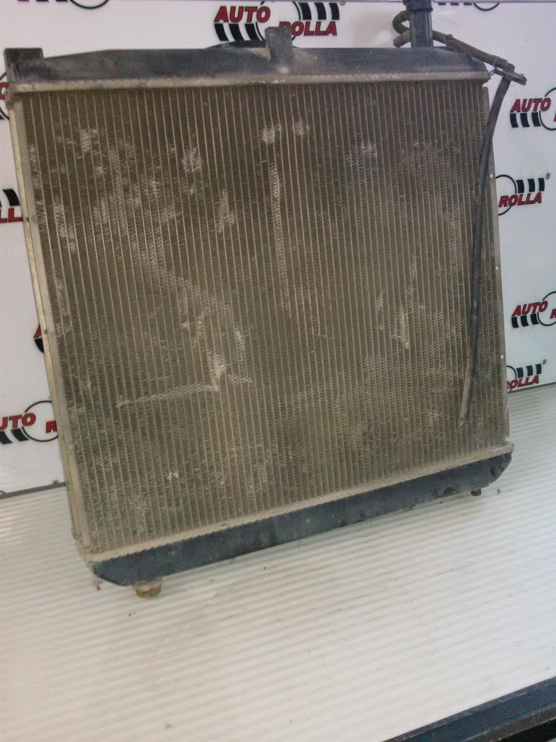 radiator apa si difuzor Toyota Hiace 2.5D, an 2001