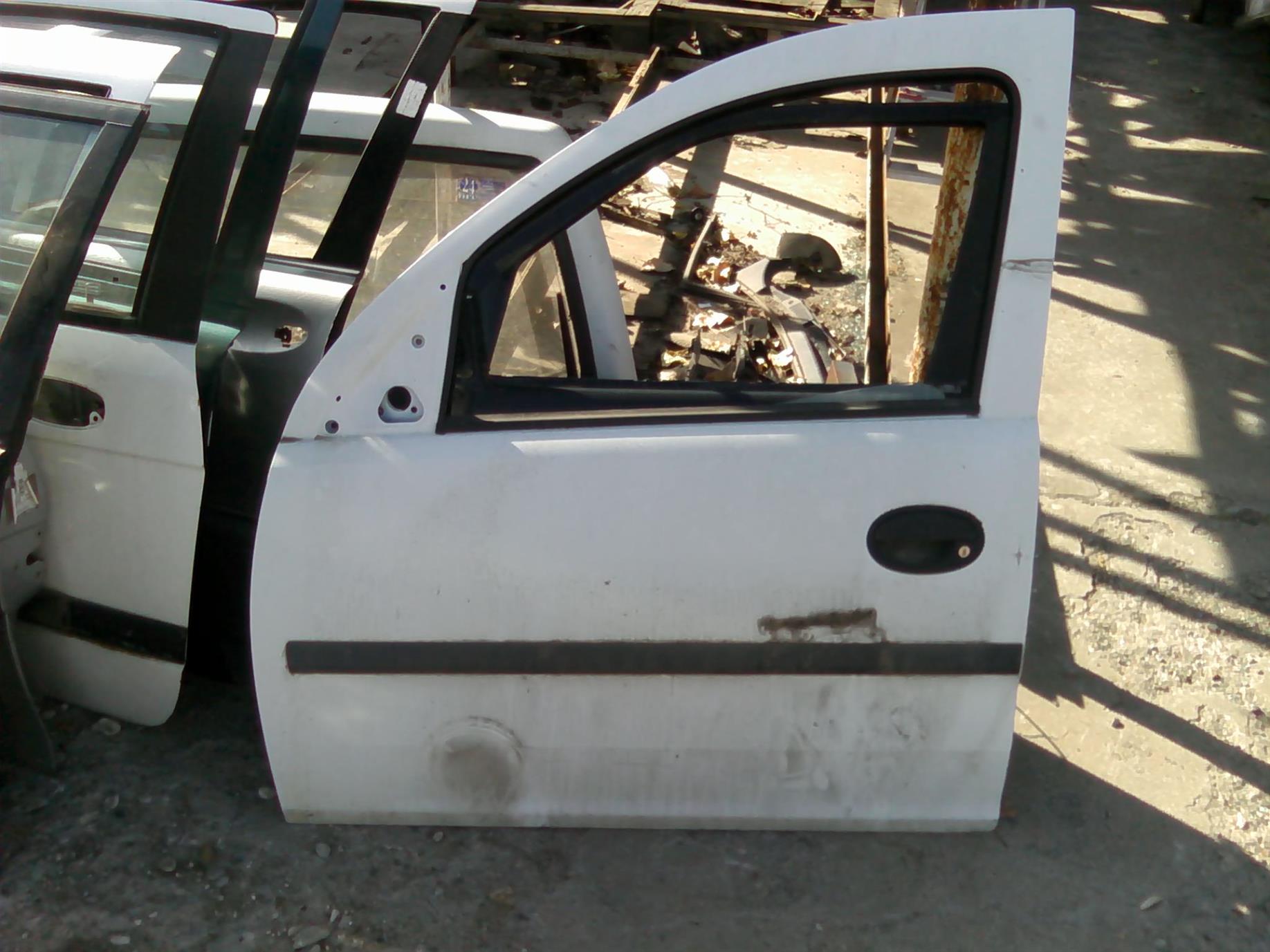 usa stanga fata completa Opel Combo