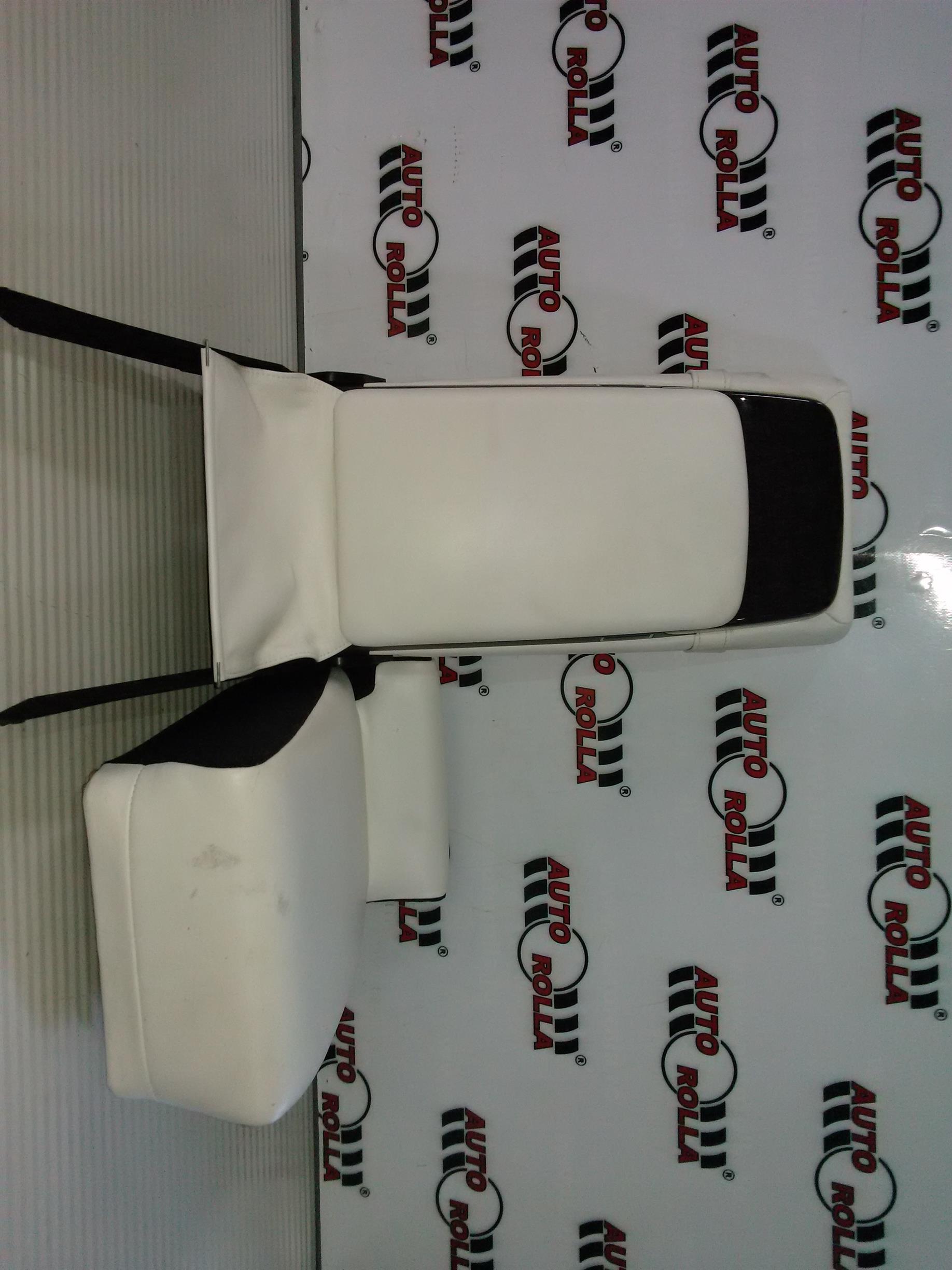 consola centrala spate Mercedes Sclass W221, an 2012
