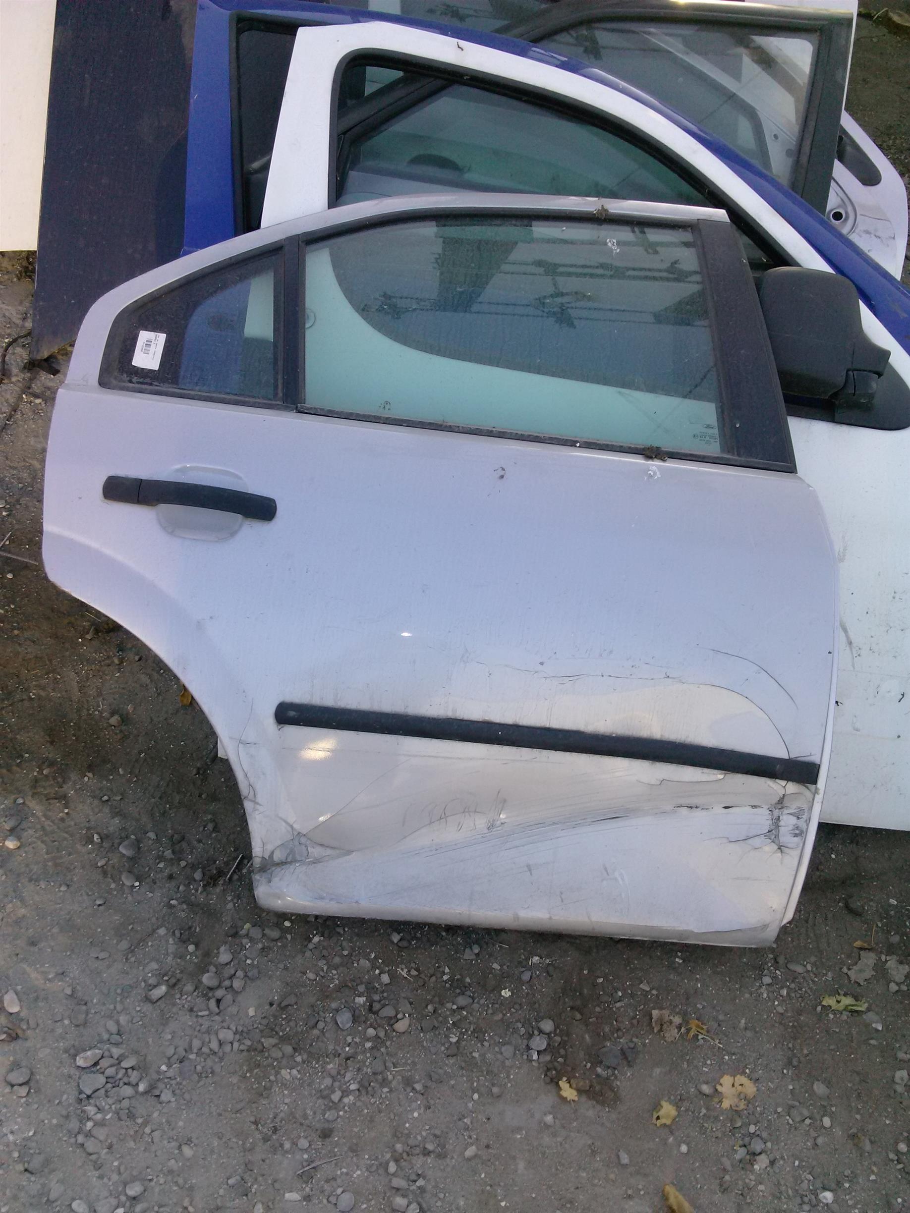 usa dreapta spate completa Ford Mondeo