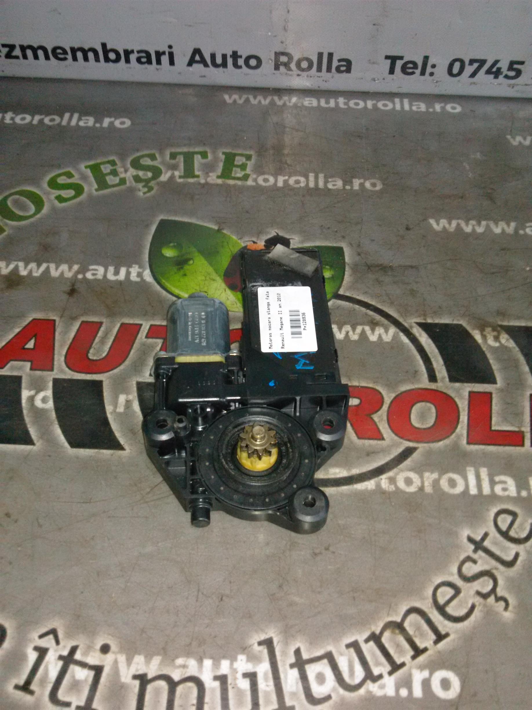 Motoras macara stanga fata Renault Megane III an 2010