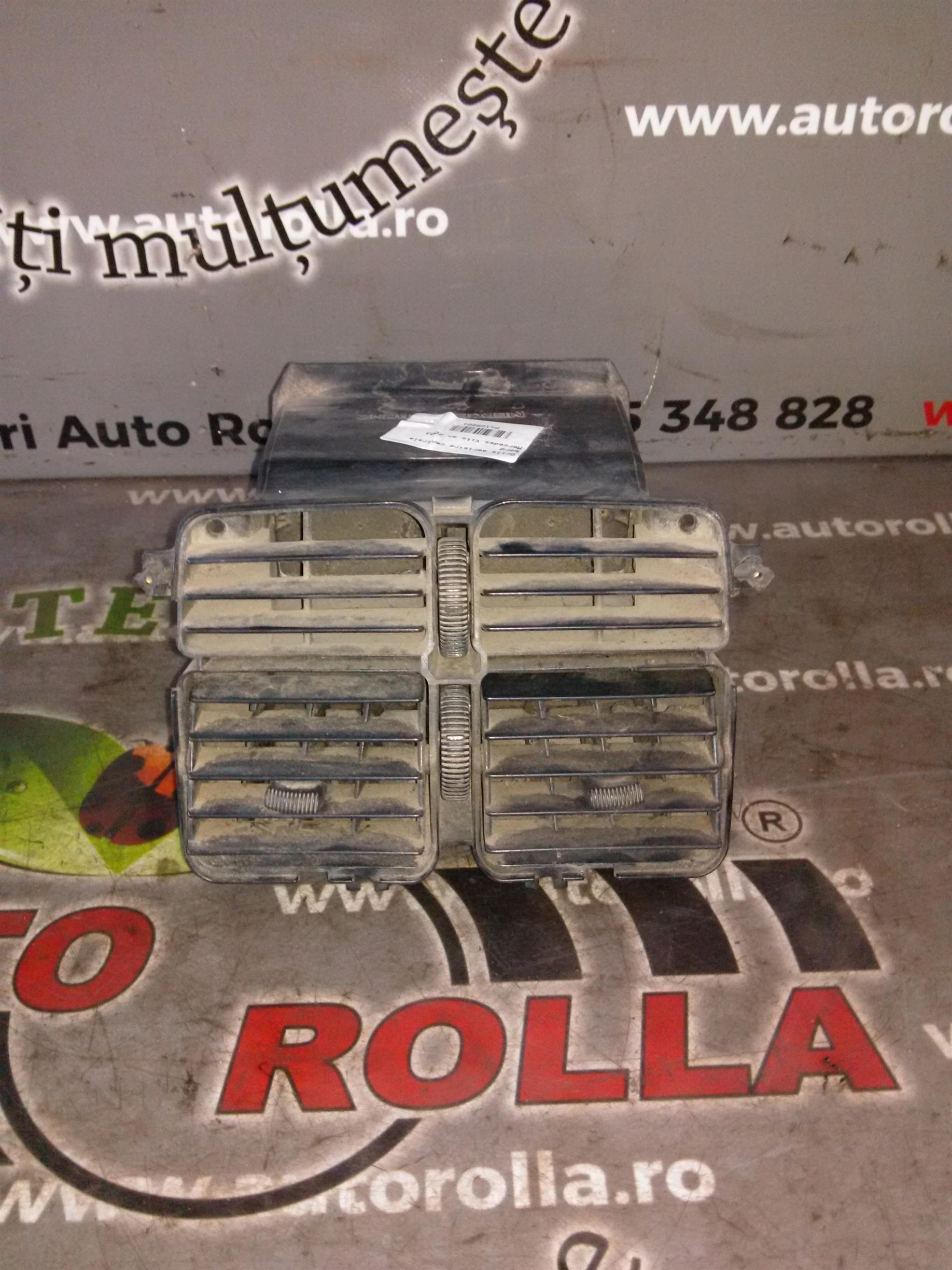 Grila aerisire centrala bord Mercedes Vito an 2003