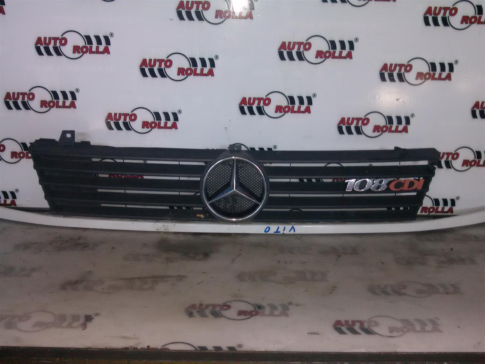 Grila masca fata Mercedes Vito an 2001