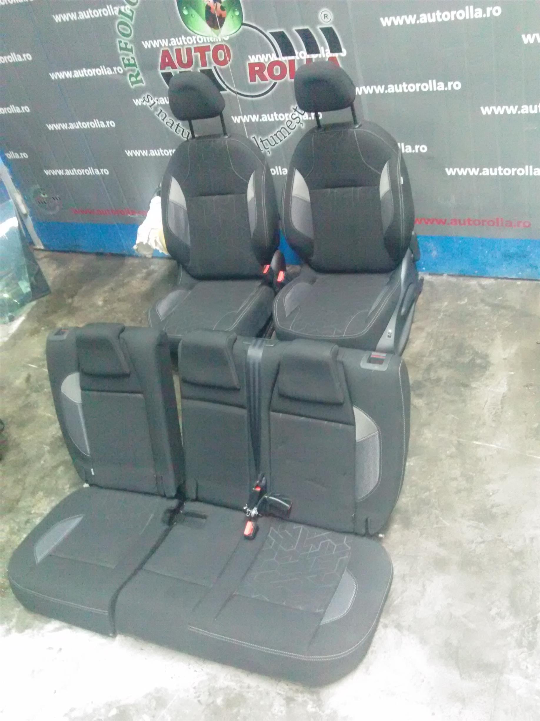 Scaune fata+bancheta Peugeot 2008 1.2S,an 2018