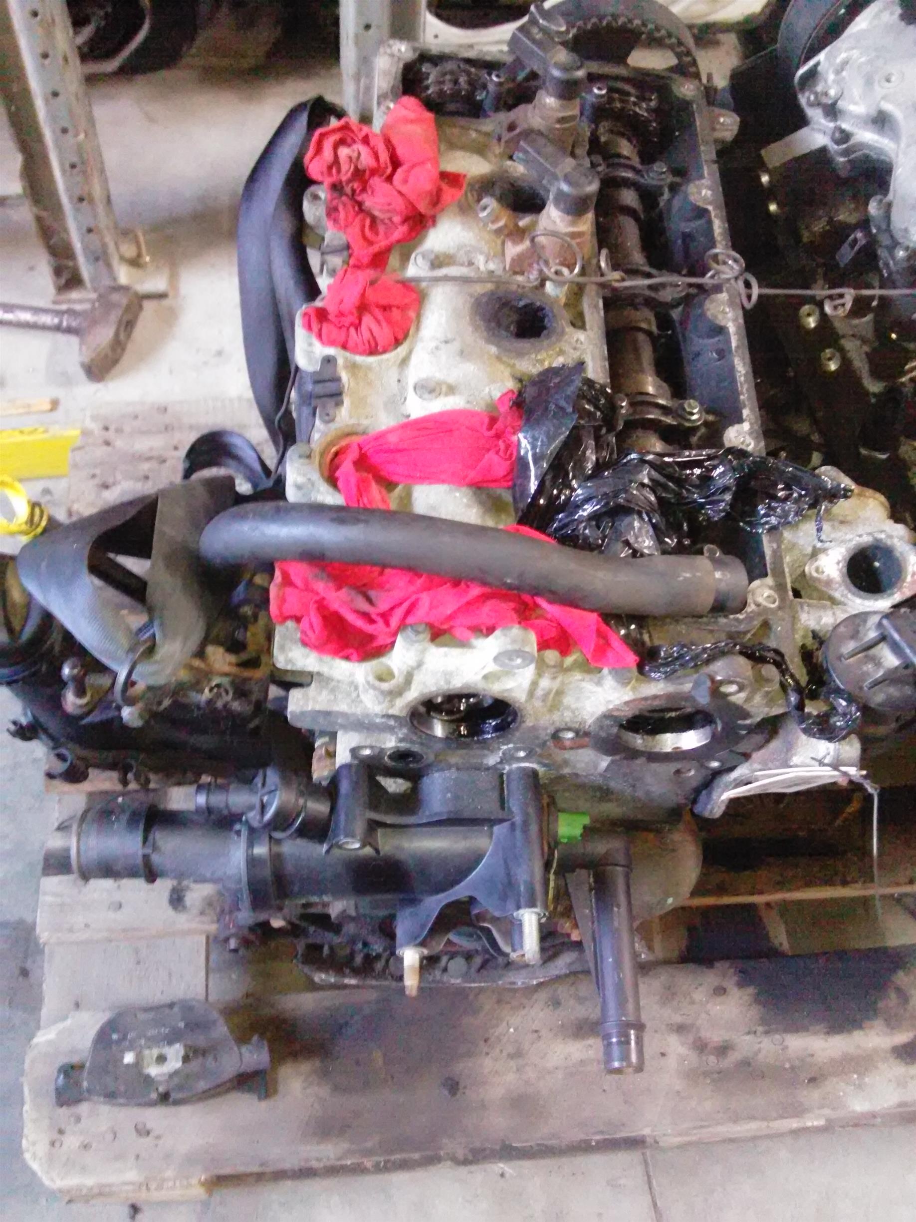 Motor Peugeot 407 2.0 HDI an 2005