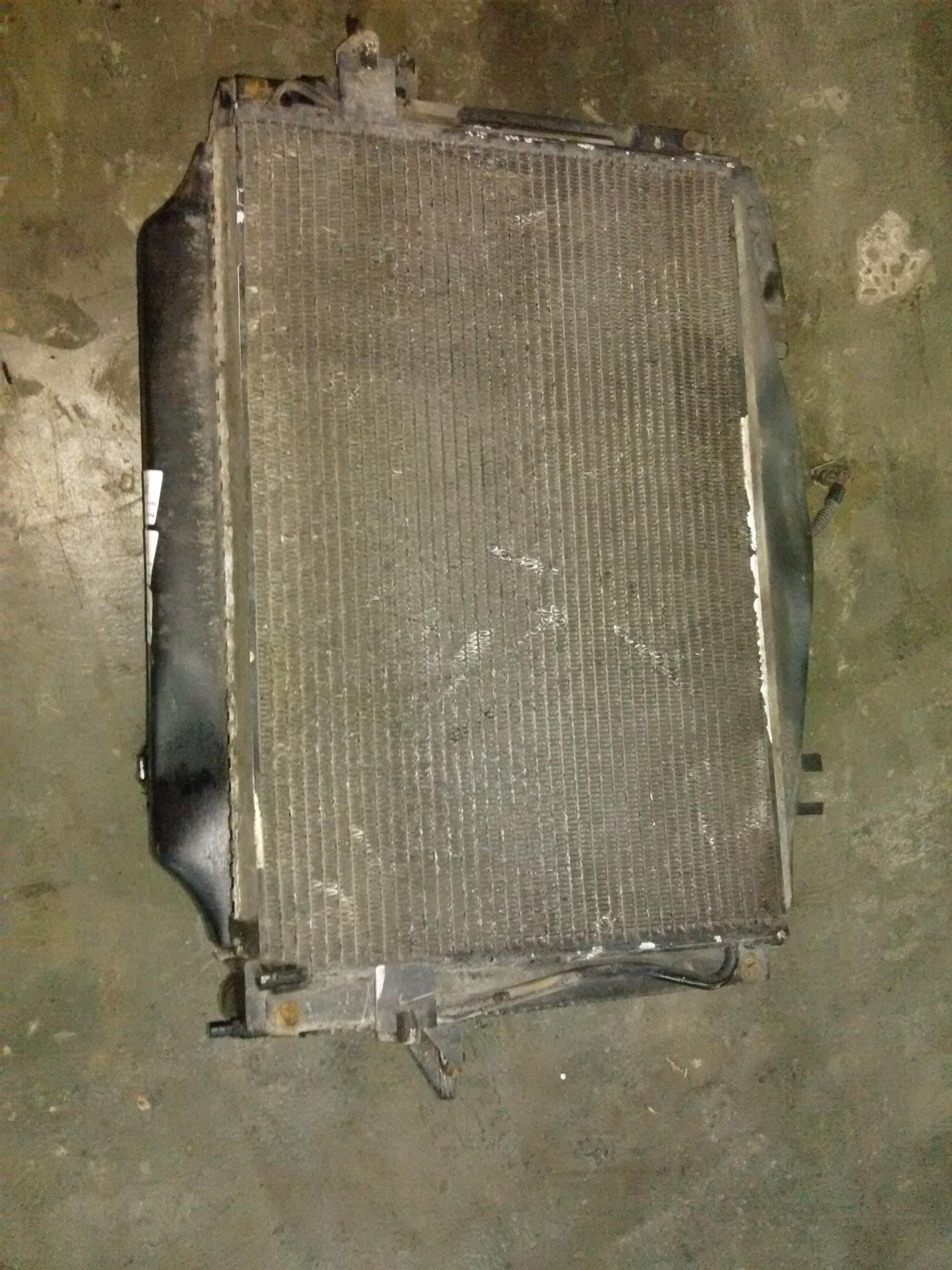 Radiator apa Volvo C70 2.3i an 2000