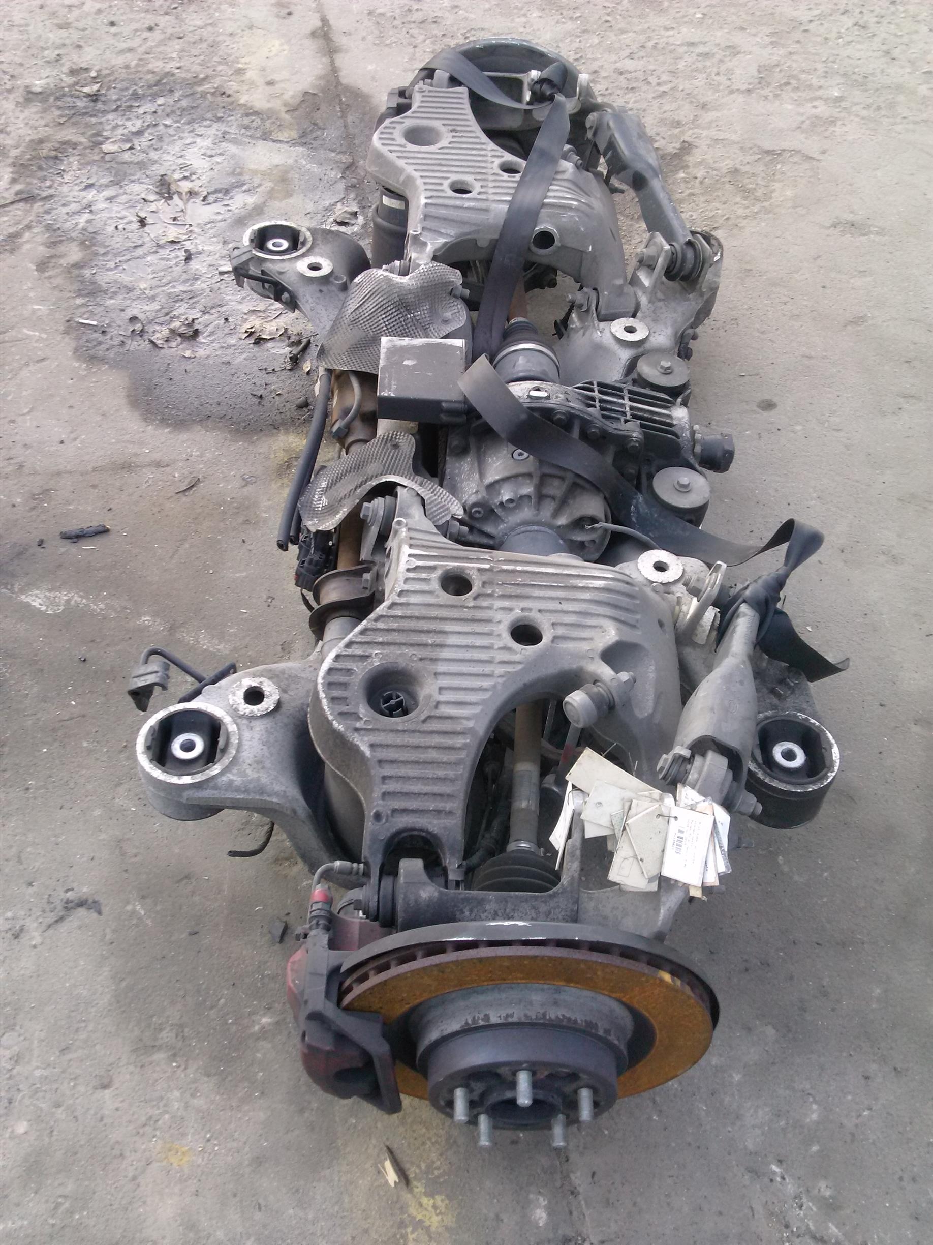 Bara torsiune hidraulica spate Range Rover Sport 4.4D SDV8 an 2015