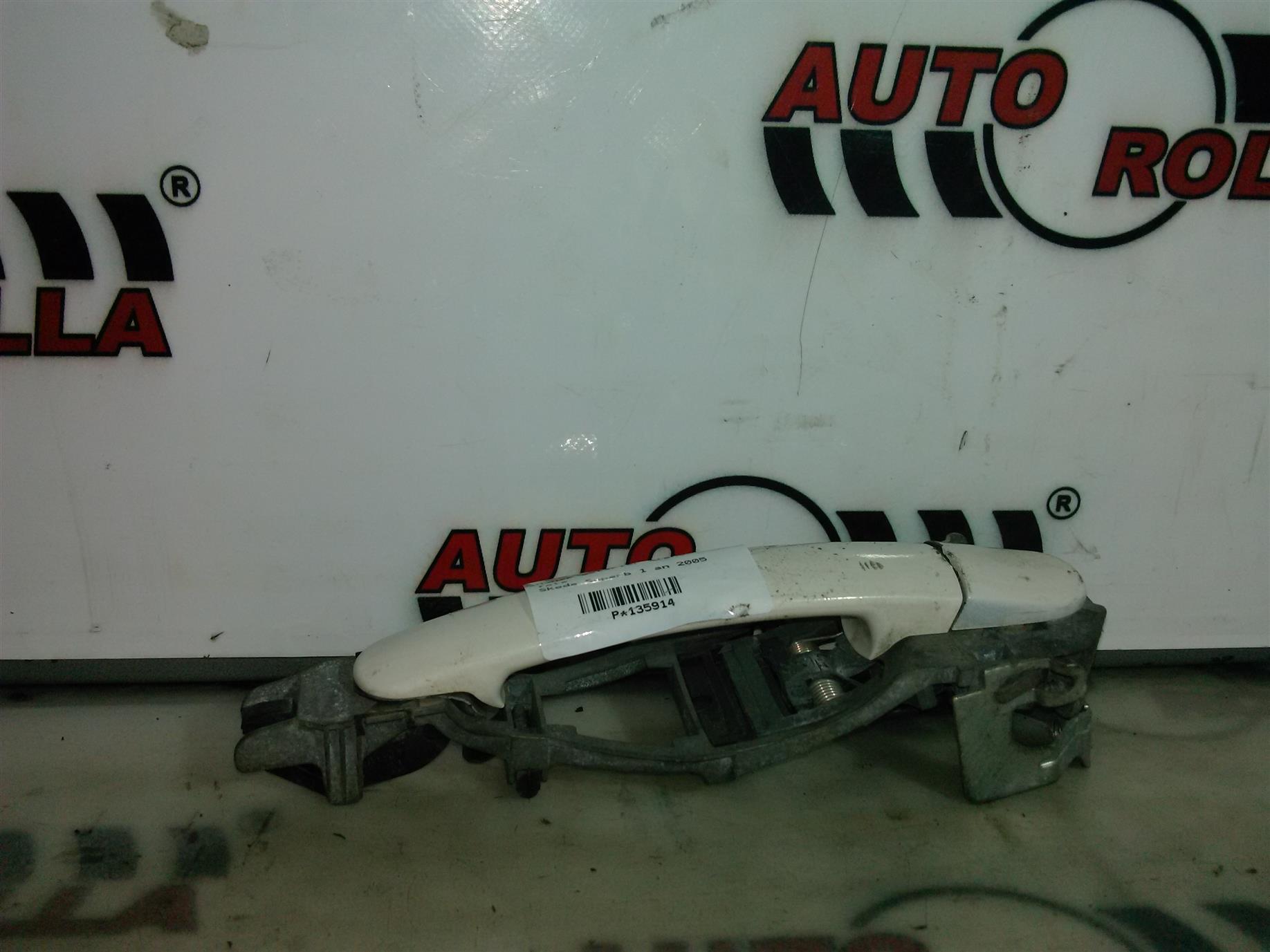 Maner exterior stanga fata Skoda Superb 1 an 2005