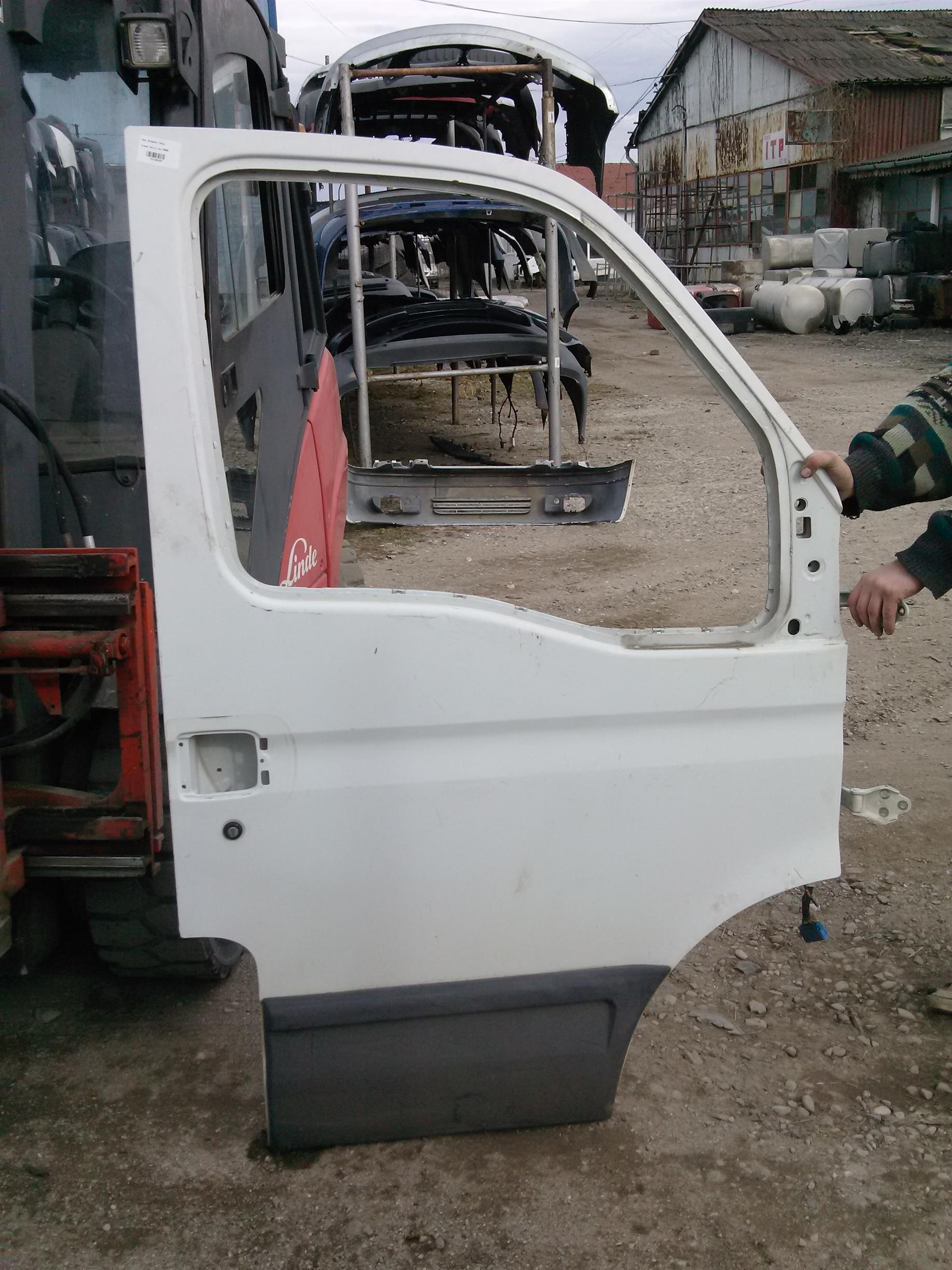 Usa dreapta fata Iveco Daily an 2006