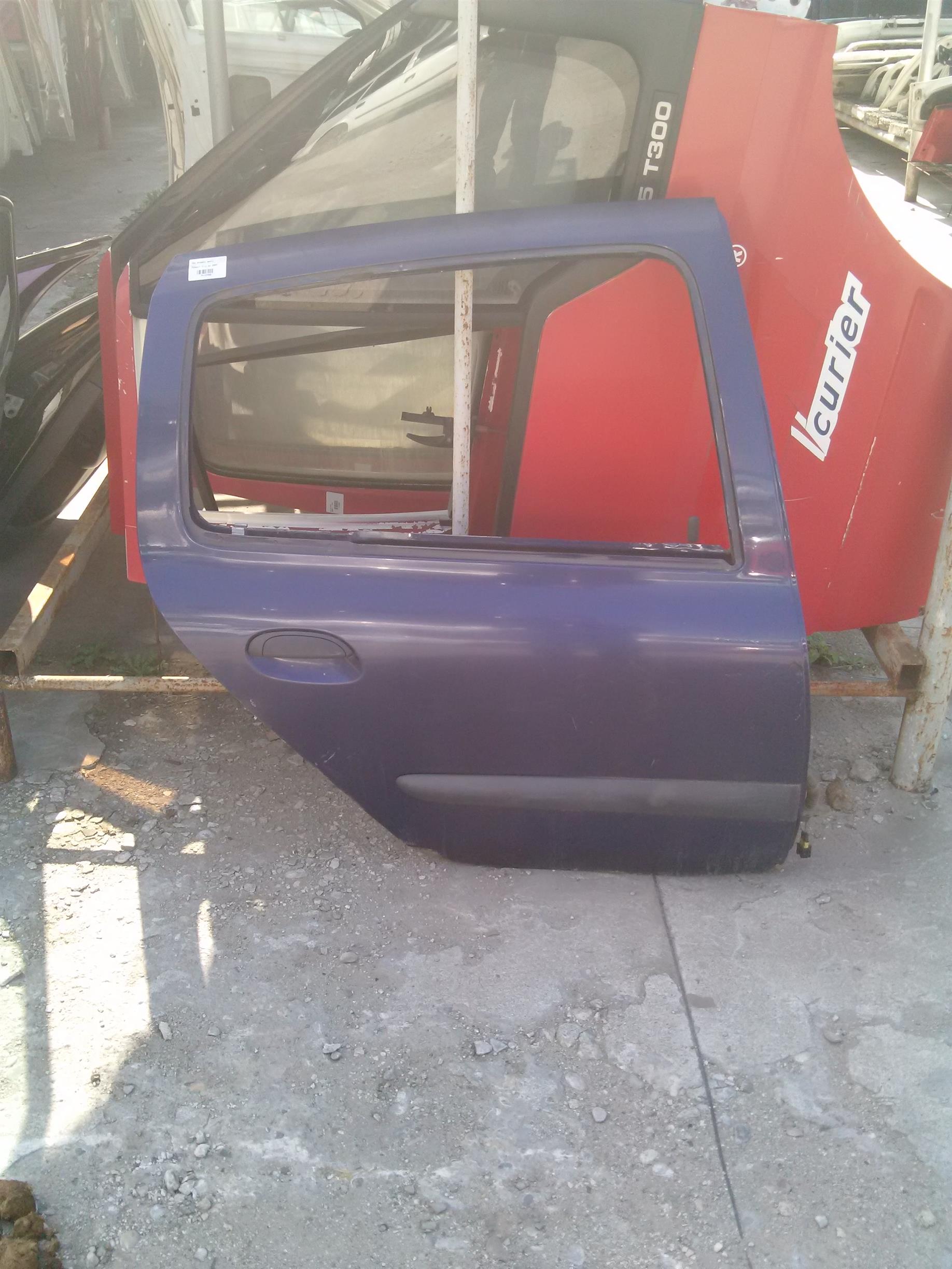 Usa dreapta spate Renault Clio an 2004