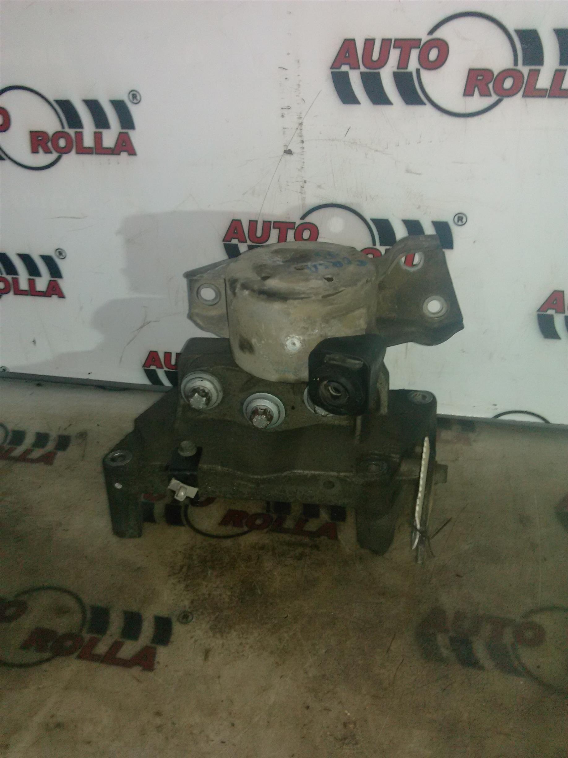 Suport motor Opel Corsa D 1.3D an 2008