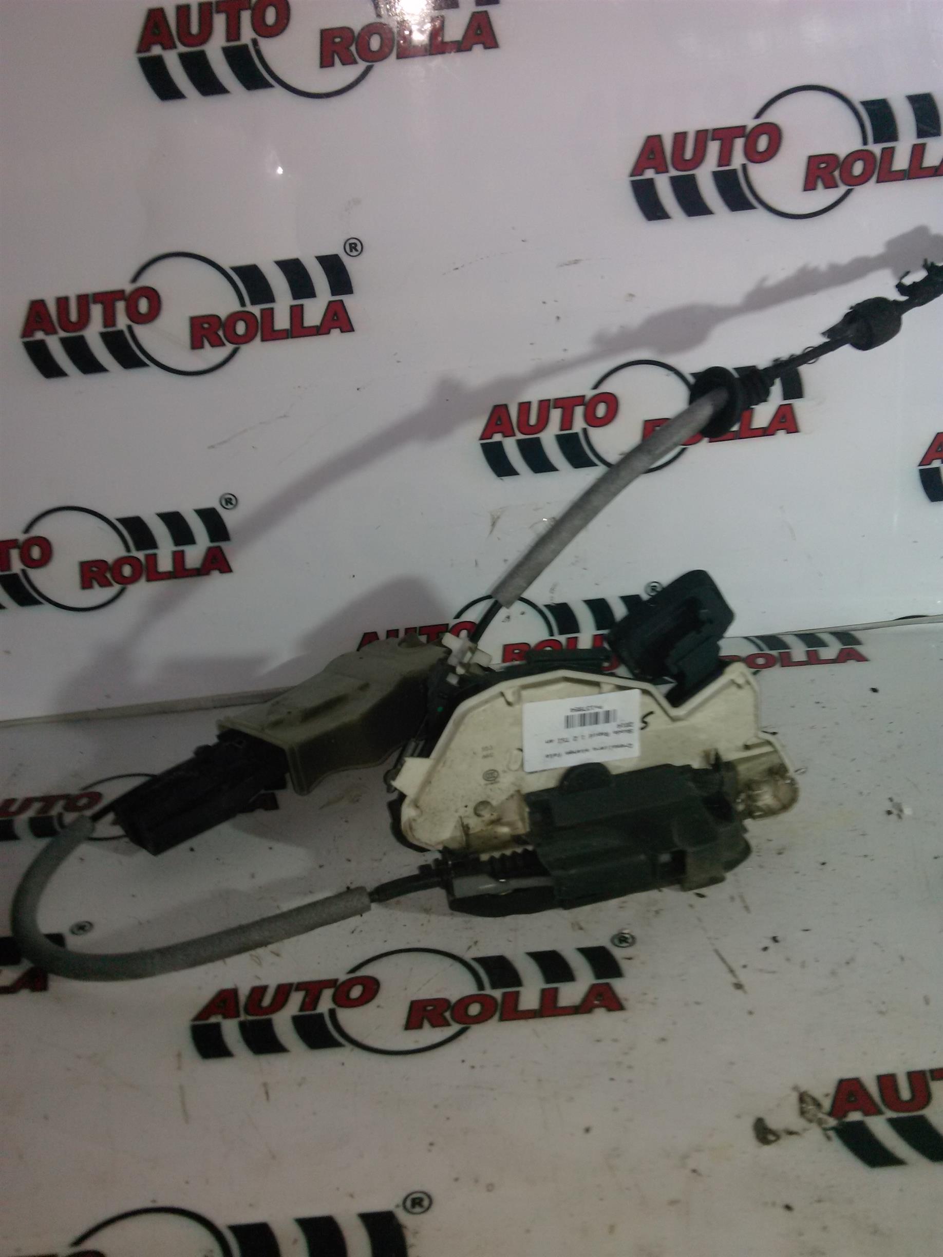 Cremaliera stanga fata Skoda Rapid 1.2 TSI an 2014