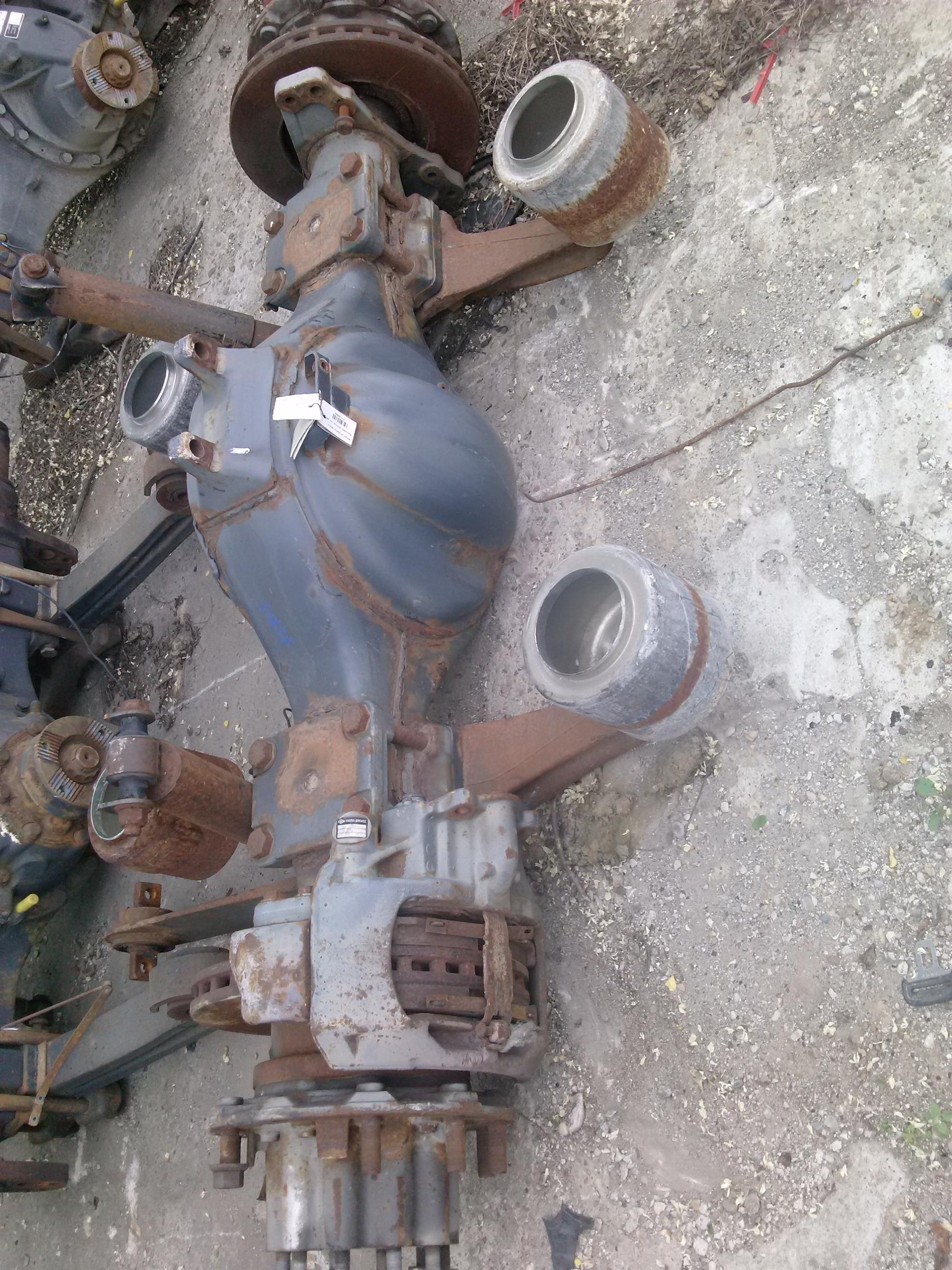 Punte spate Mercedes Actros an 2003