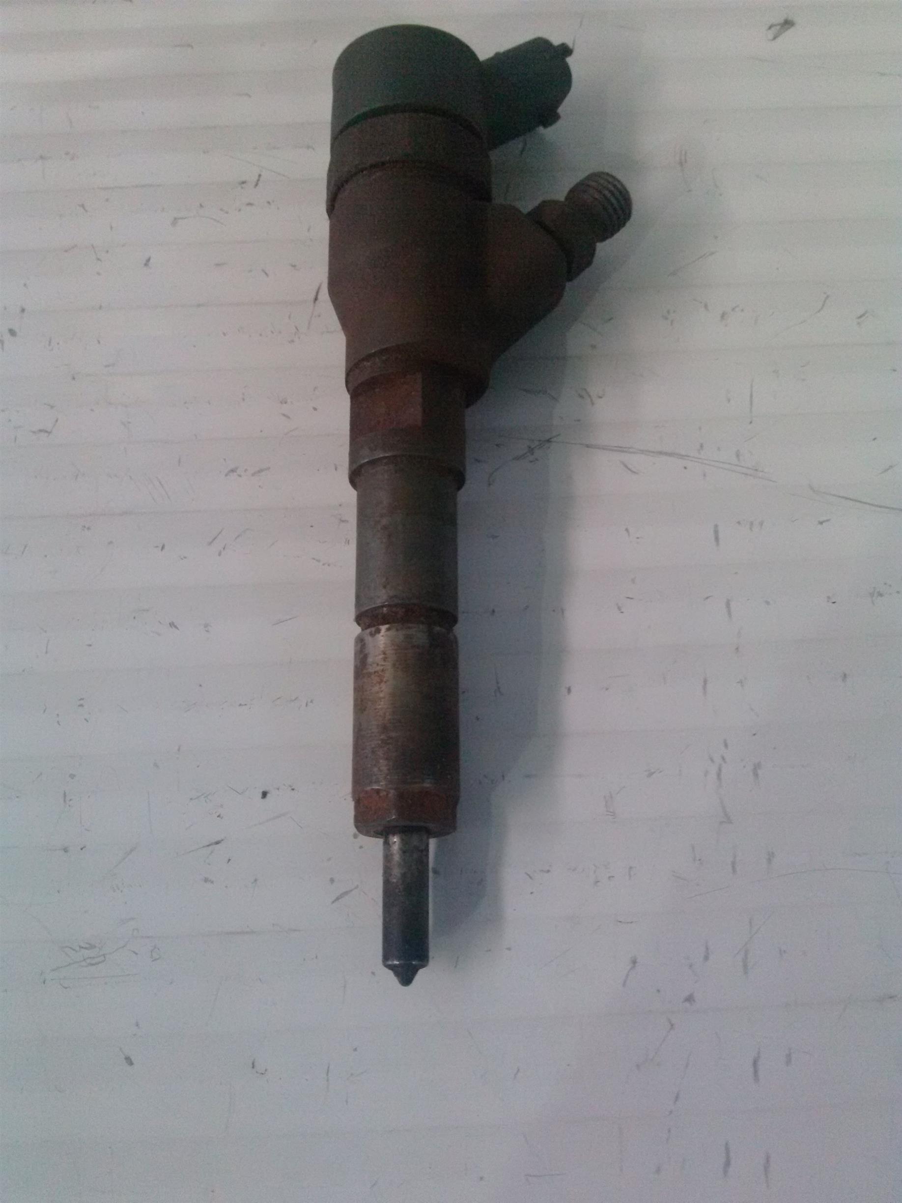 Injector Fiat Ducato 2.2HDI an 2005