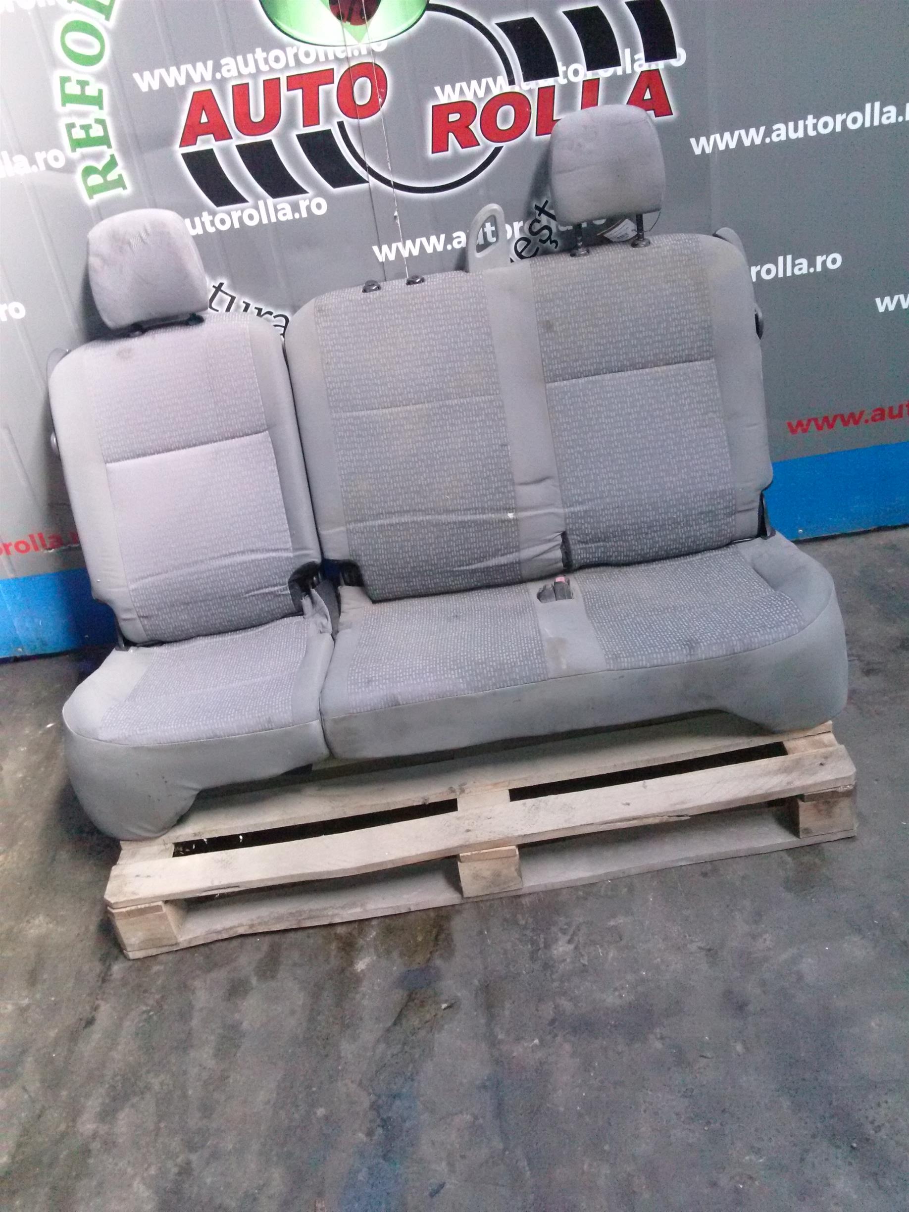 Bancheta spate rabatabila Dacia Logan MCV 1.5 dci, an 2008