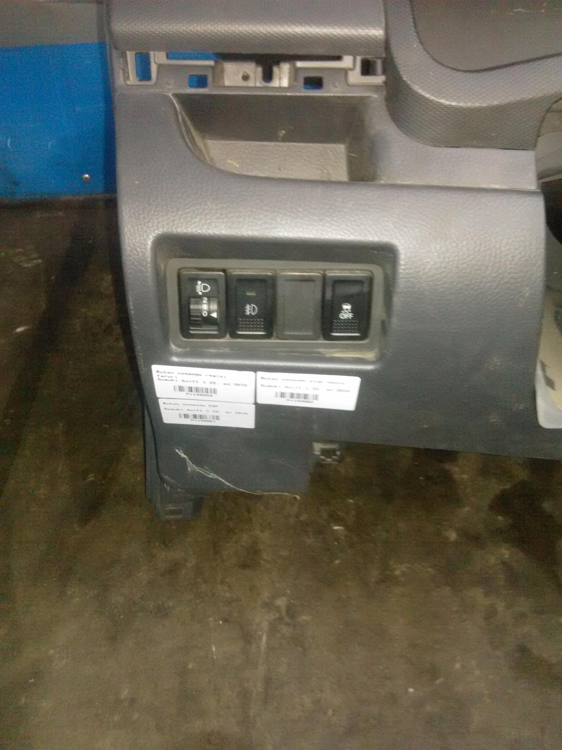 Buton comanda ESP Suzuki Swift 1.2S, an 2010