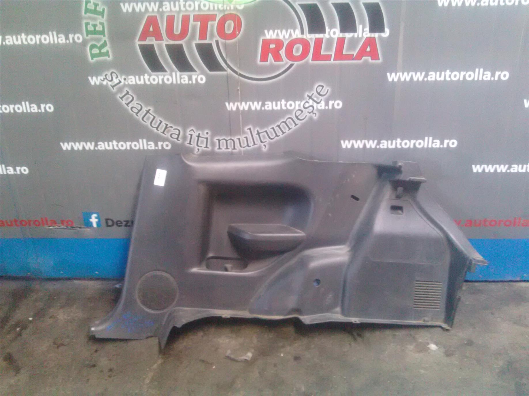 Tapiterie stalp dreapta fata Suzuki Swift 1.2S, an 2010