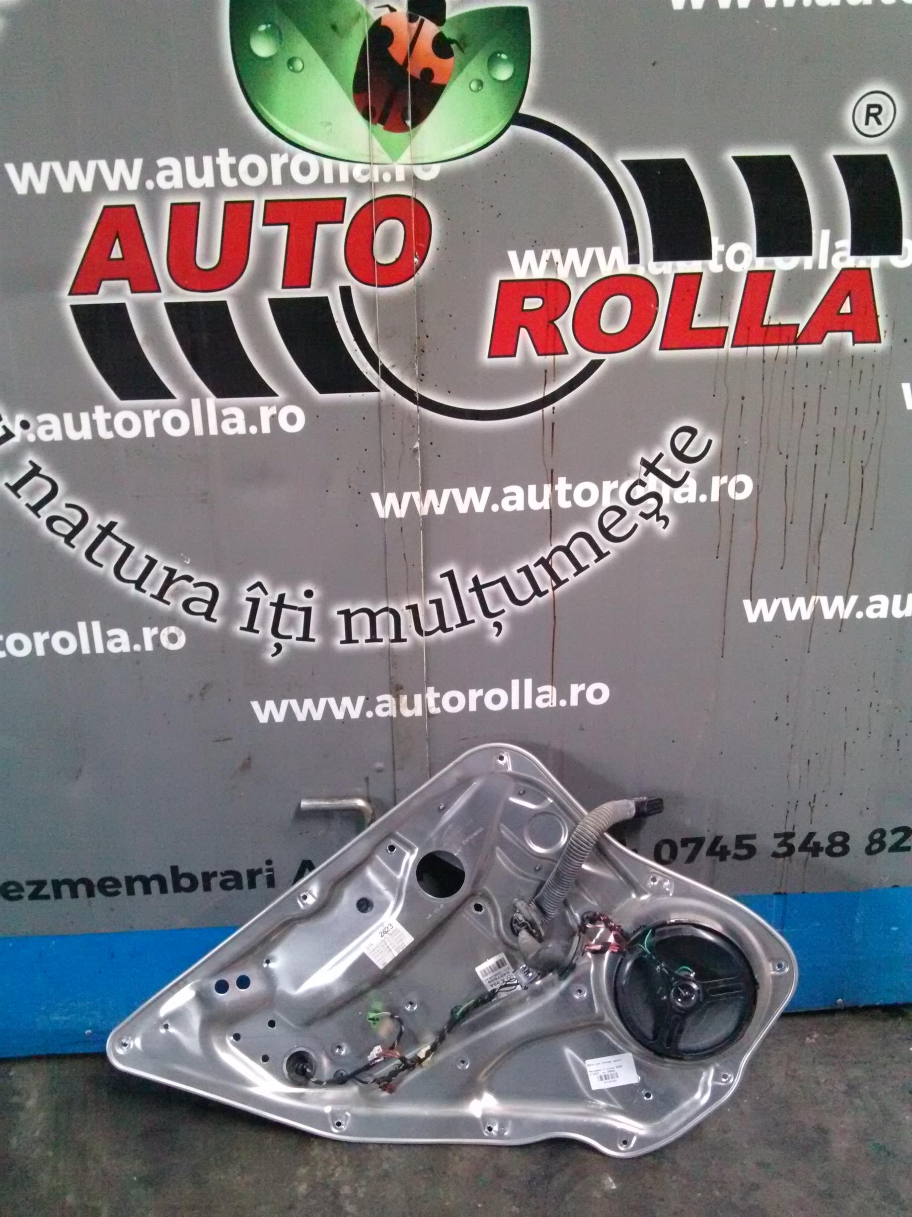 Boxa usa stanga spate Mercedes C class W204 2.2CDI, an 2008z